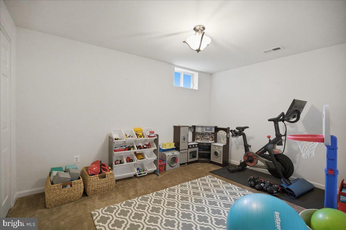 PRINCE FREDERICK CROSSING - Residential