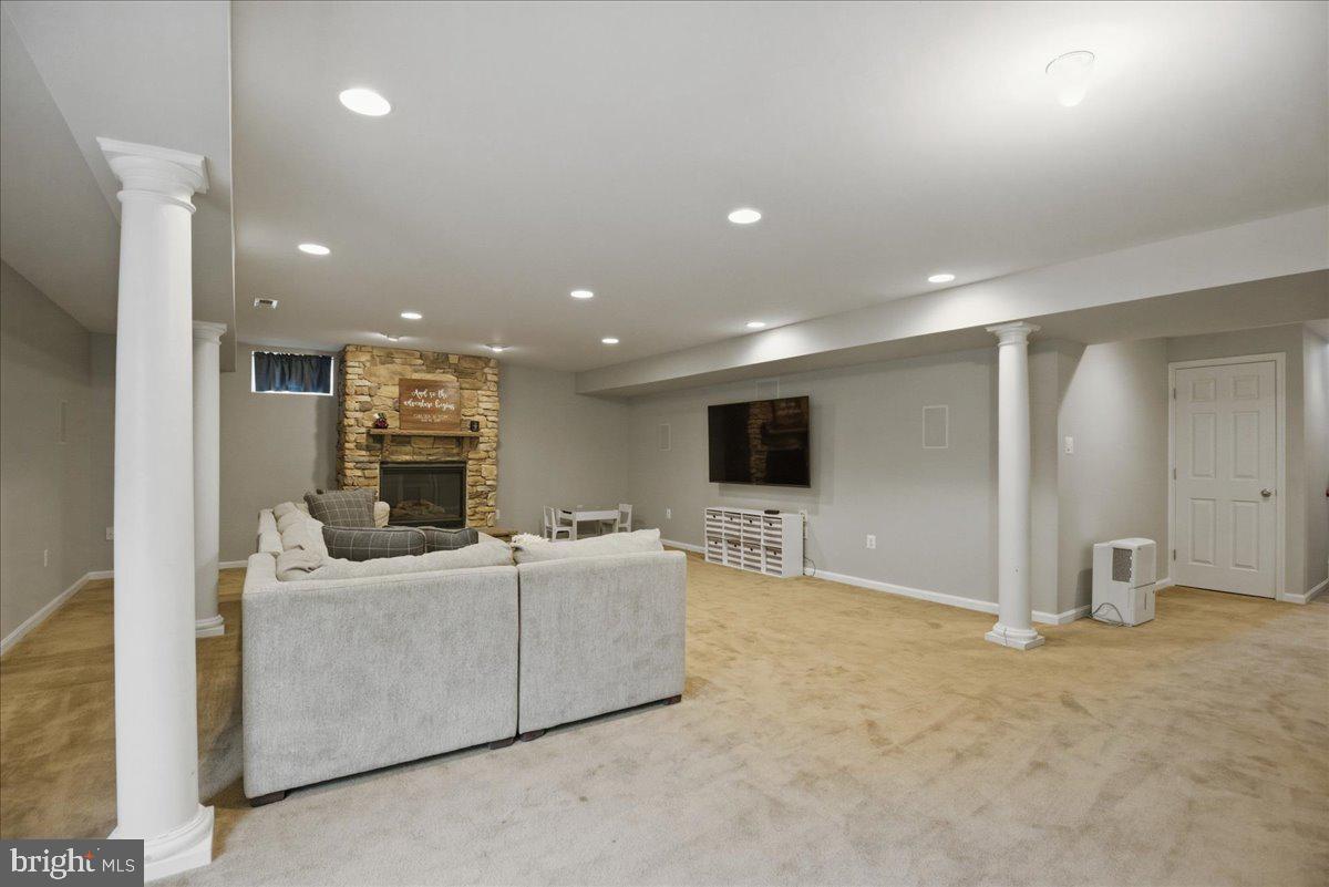 PRINCE FREDERICK CROSSING - Residential