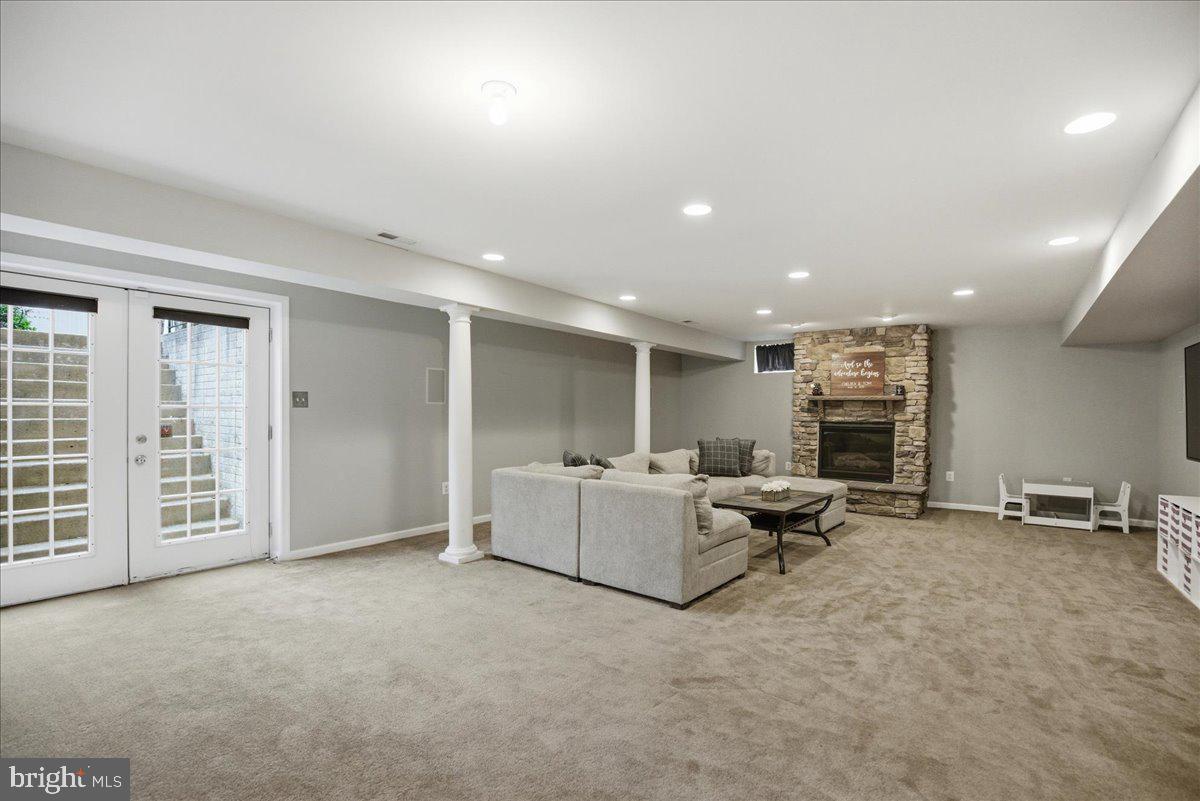 PRINCE FREDERICK CROSSING - Residential