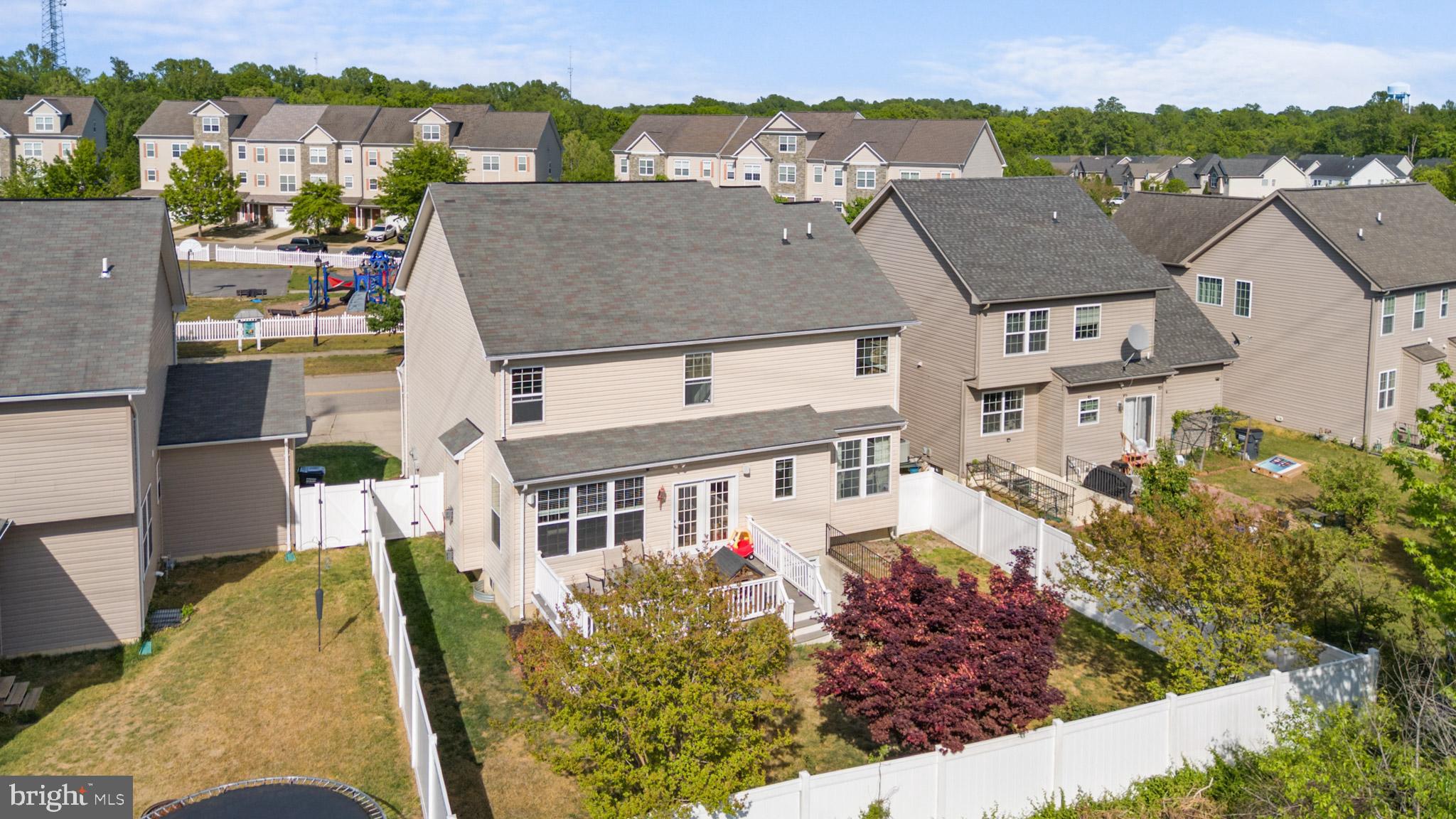 PRINCE FREDERICK CROSSING - Residential