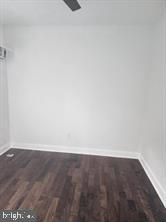 217 GREEN LANE 2