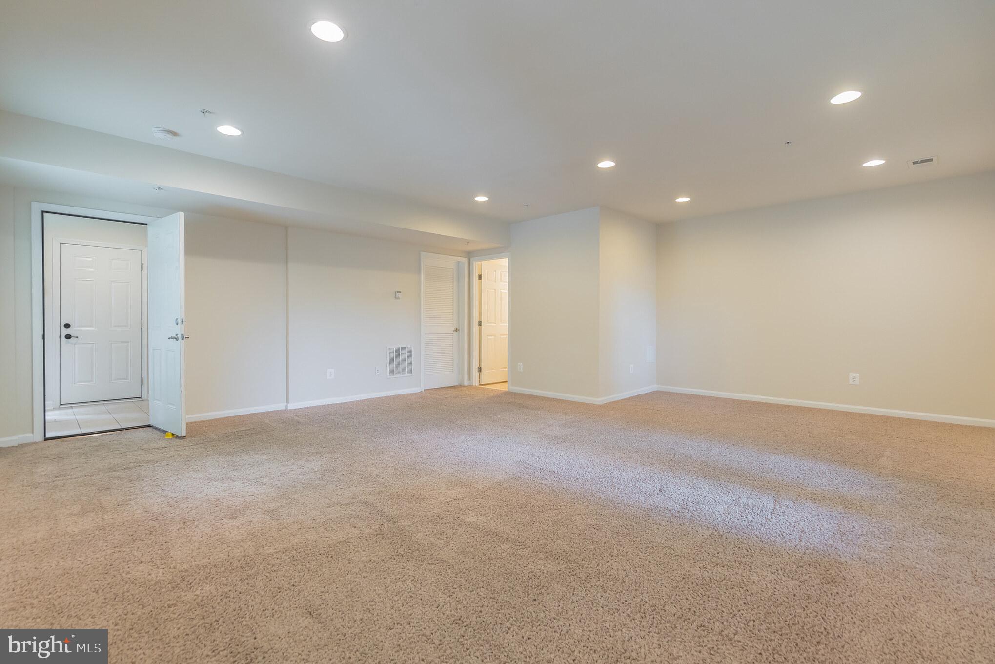 BEECH TREE NORTH VILLAGE - Residential