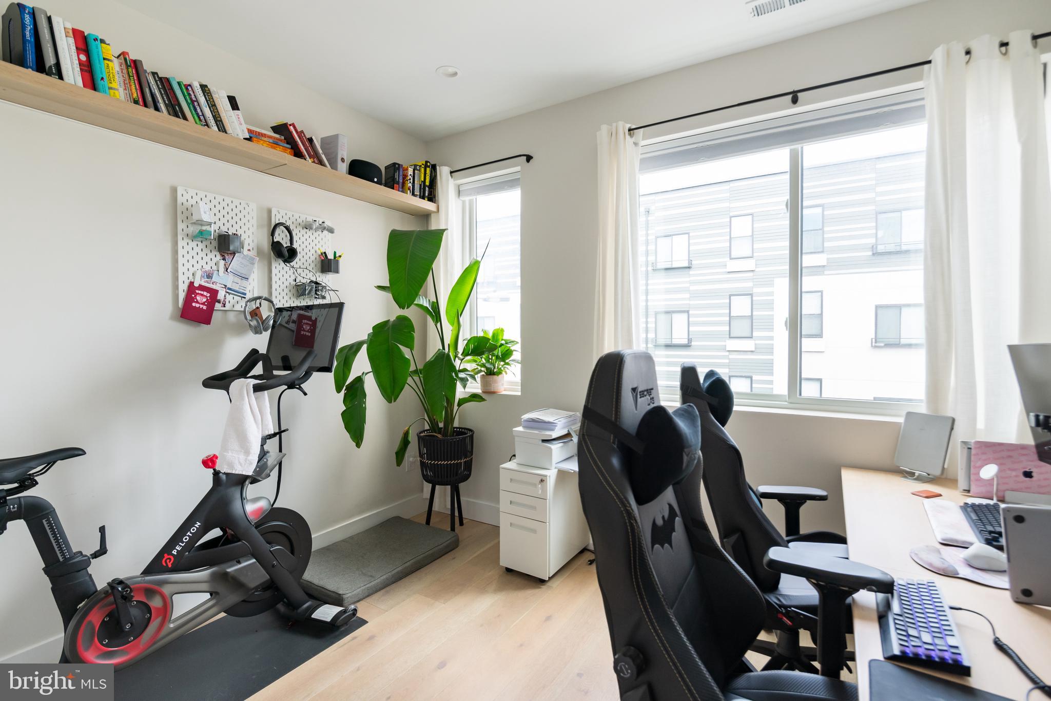 OLDE KENSINGTON - Residential