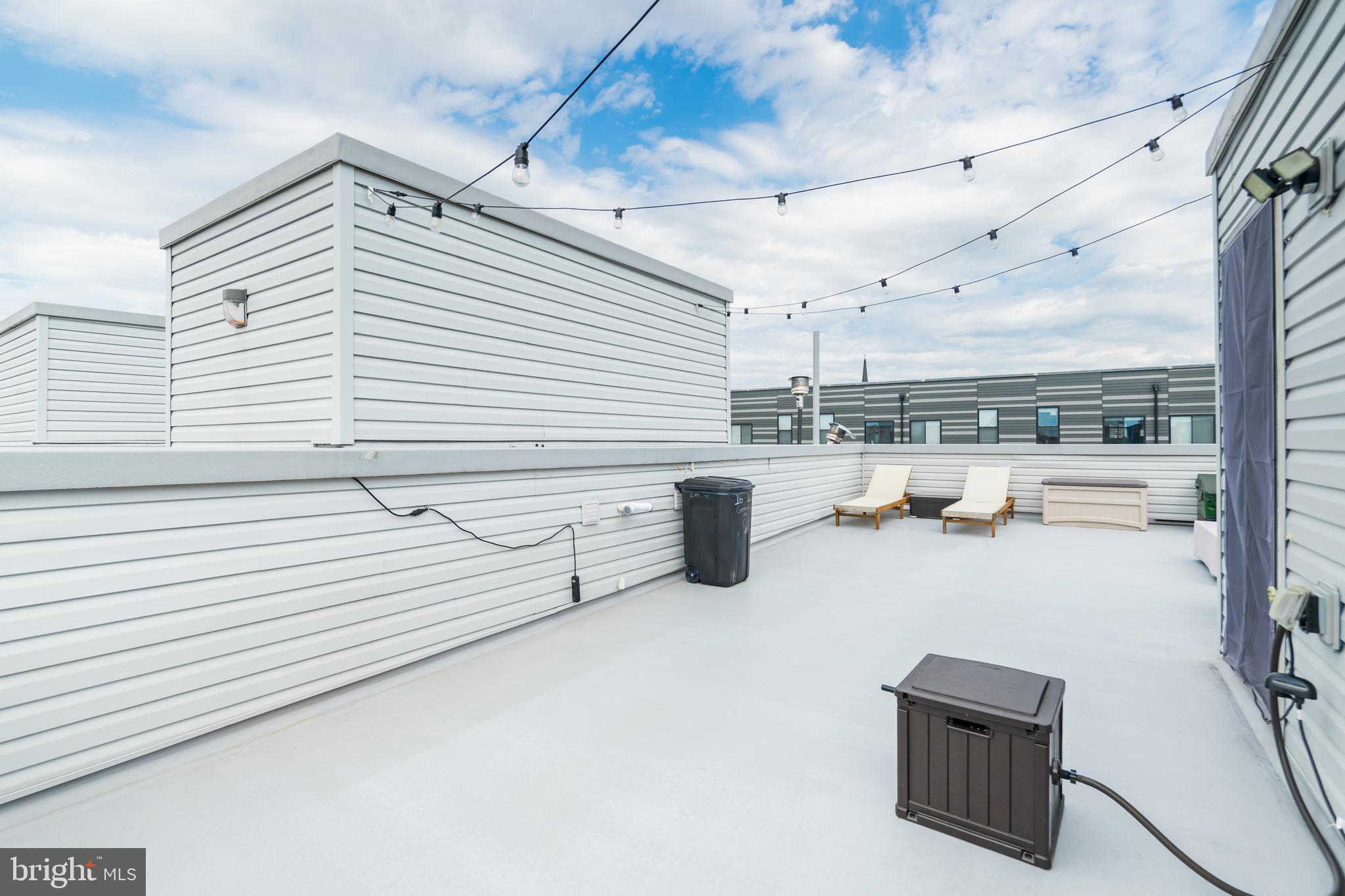 OLDE KENSINGTON - Residential