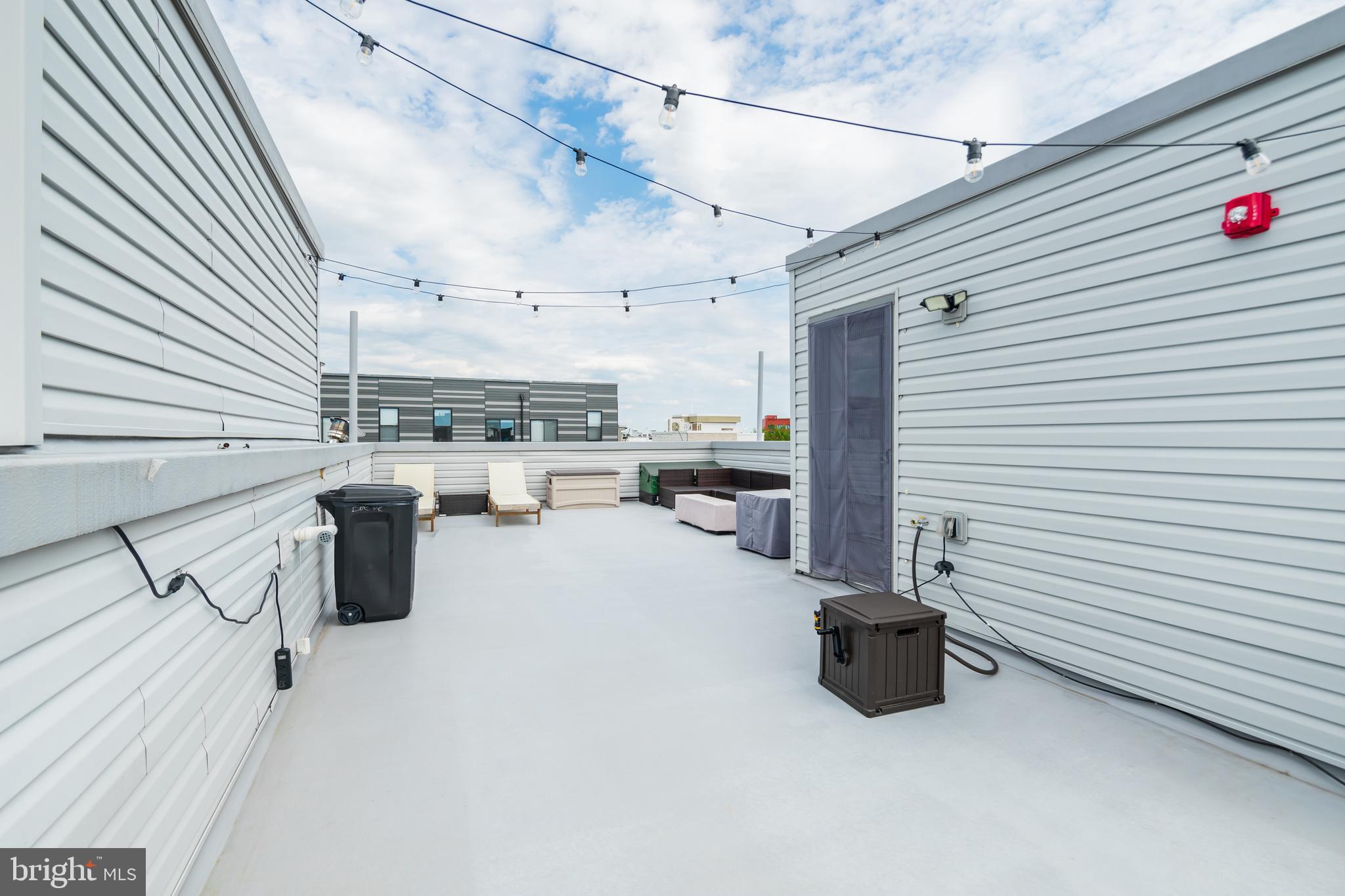 OLDE KENSINGTON - Residential