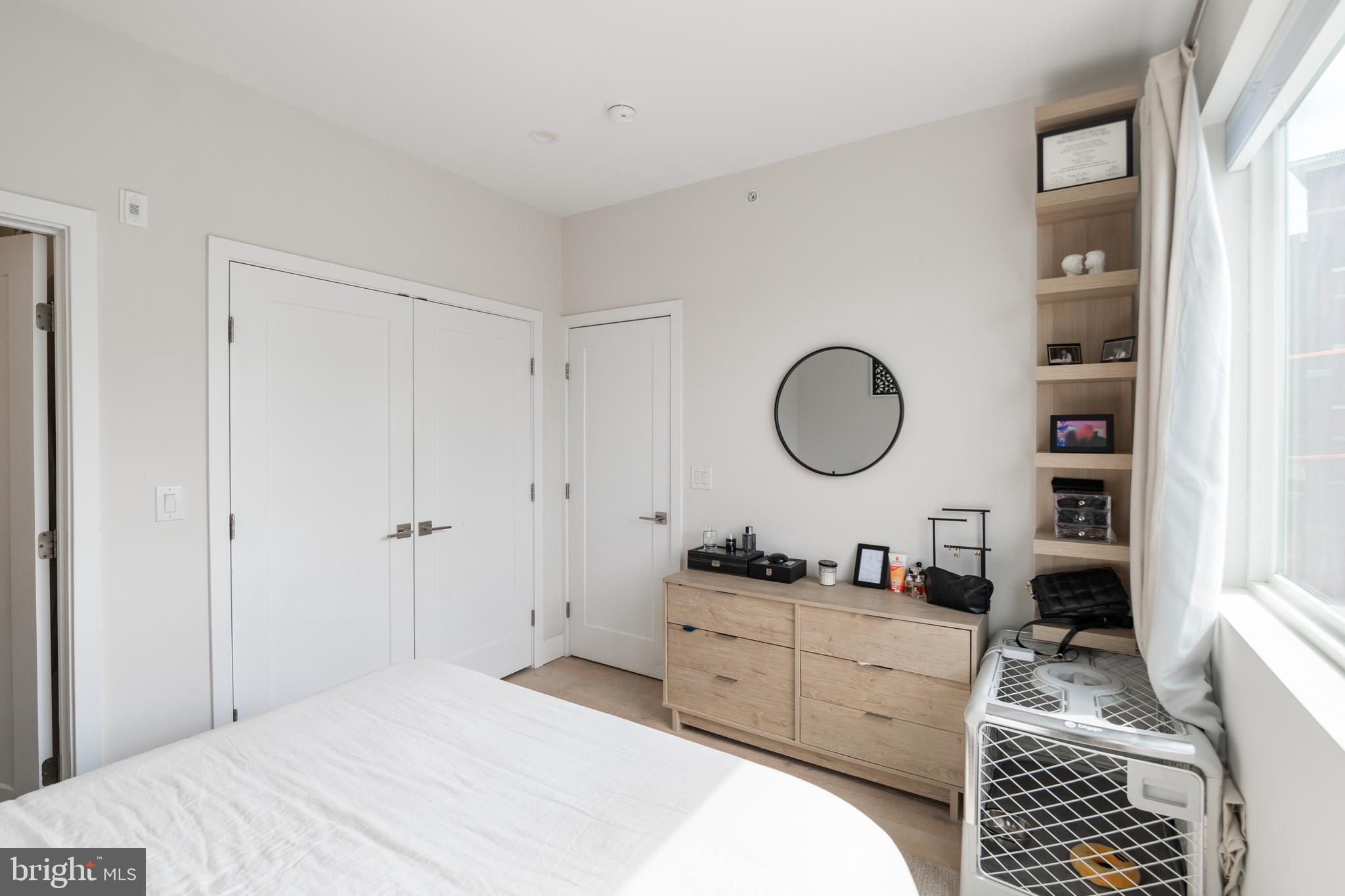 OLDE KENSINGTON - Residential