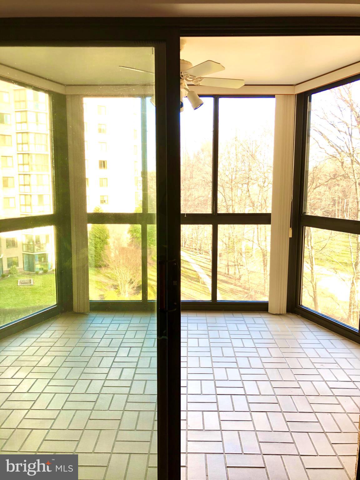 LEISURE WORLD - Residential Lease