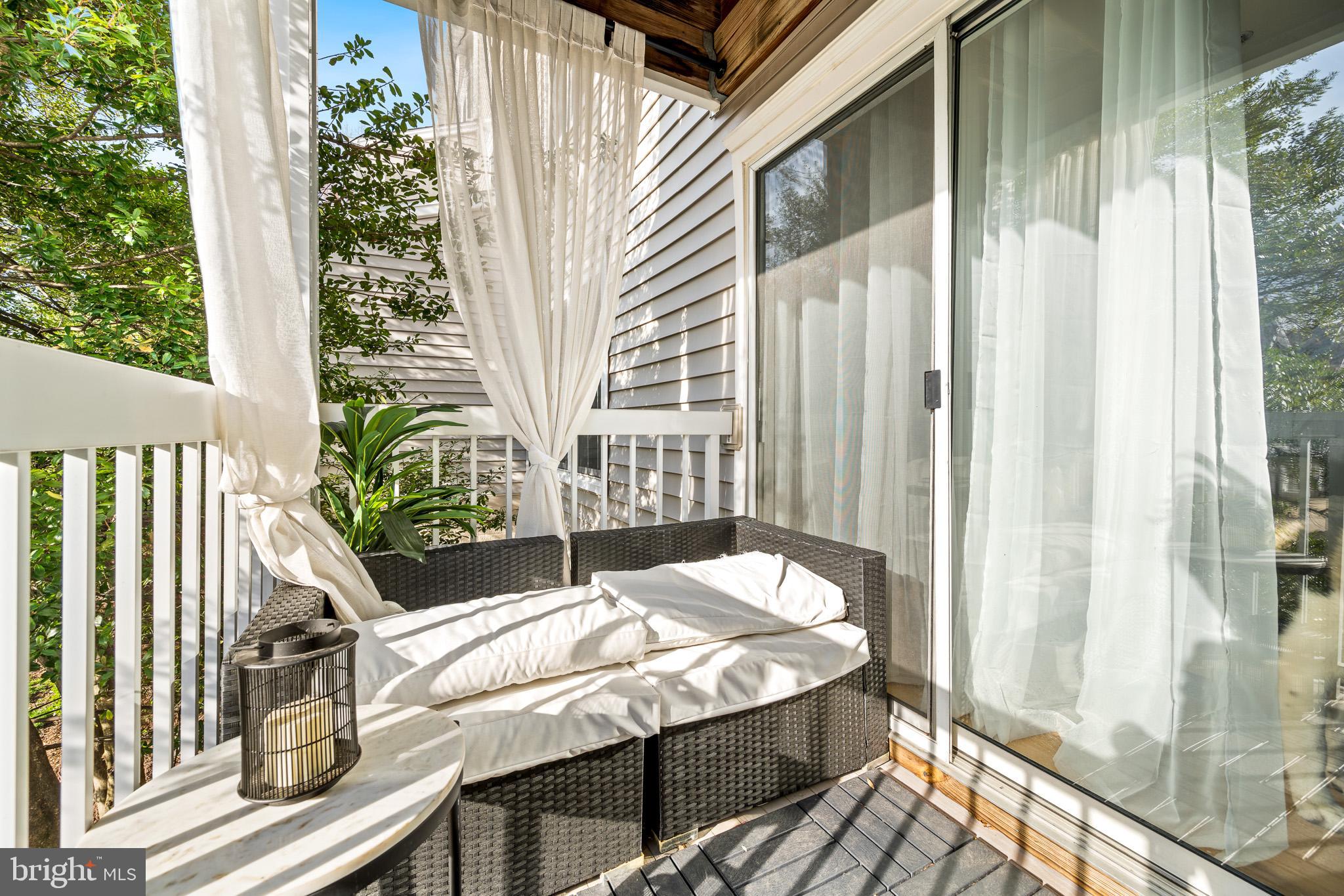 FAIR LAKES CONDO - Residential