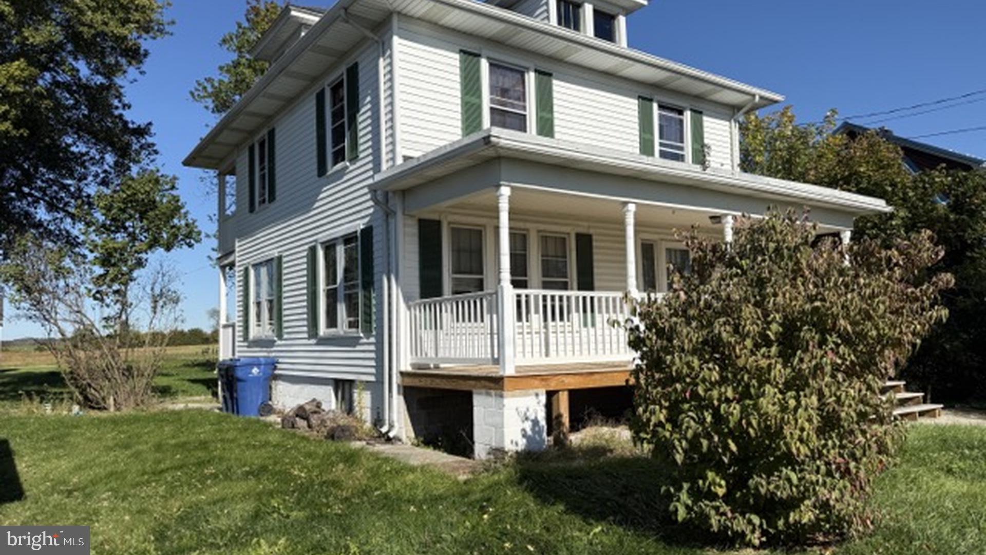 1113 CHAMBERSBURG ROAD