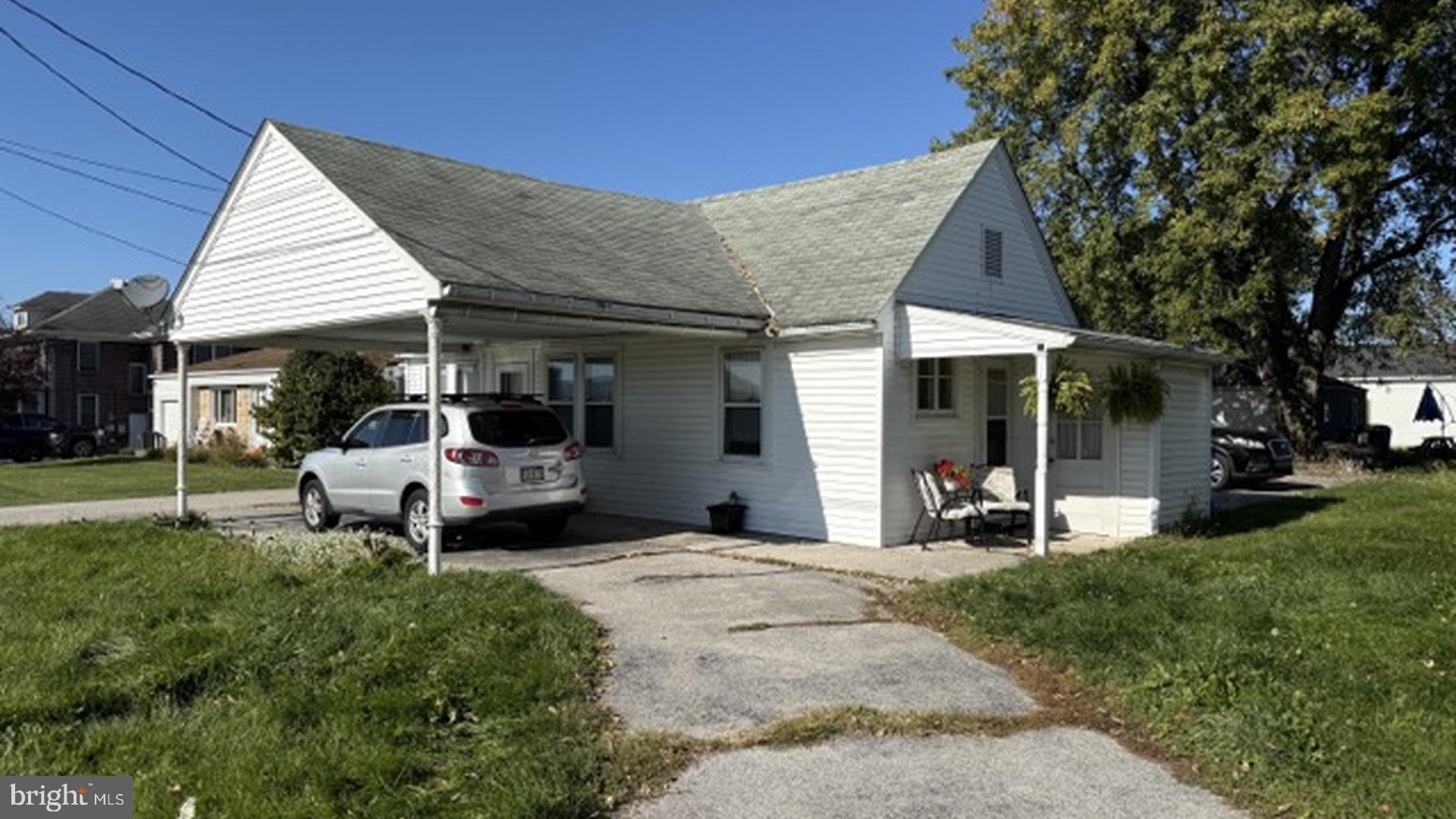 1113 CHAMBERSBURG ROAD