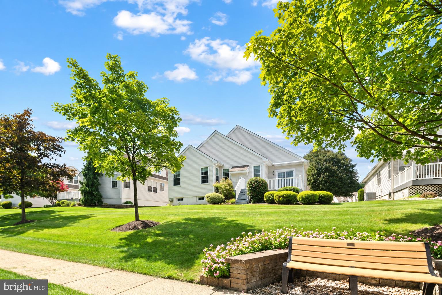 8 ZINNIA WAY