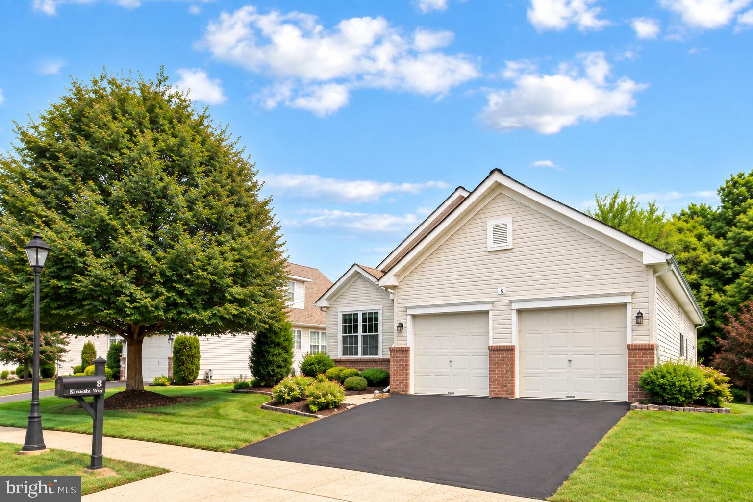 8 ZINNIA WAY