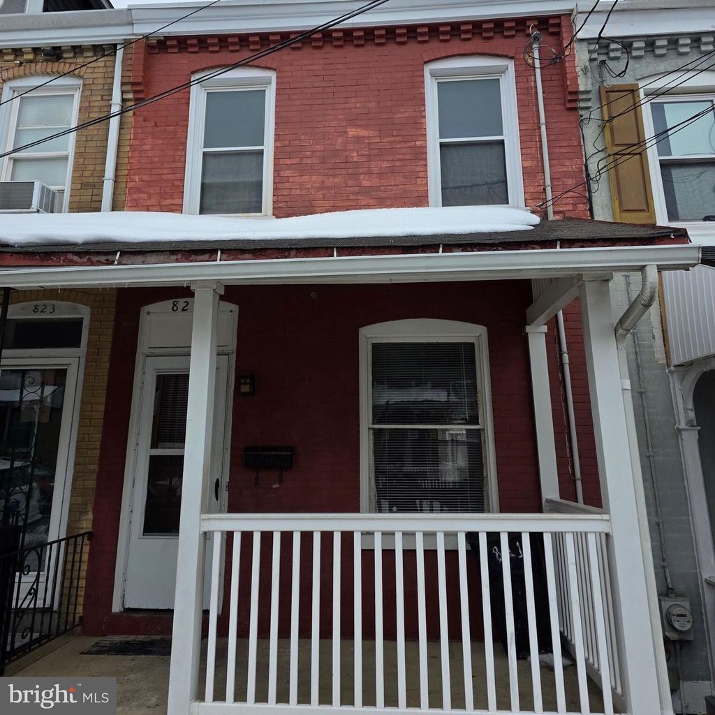 Photo of 821 Prangley Avenue, LANCASTER, PA 17603 (MLS # PALA2082984)