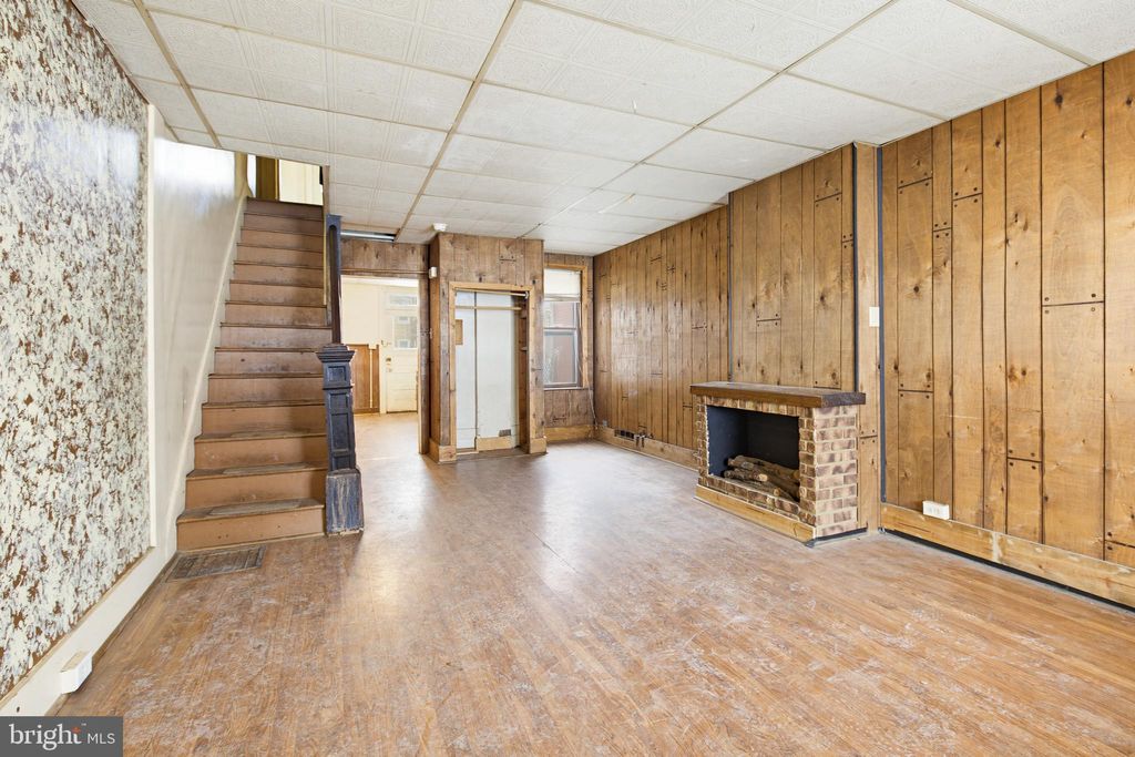 Photo of 821 Prangley Avenue, LANCASTER, PA 17603 (MLS # PALA2082984)