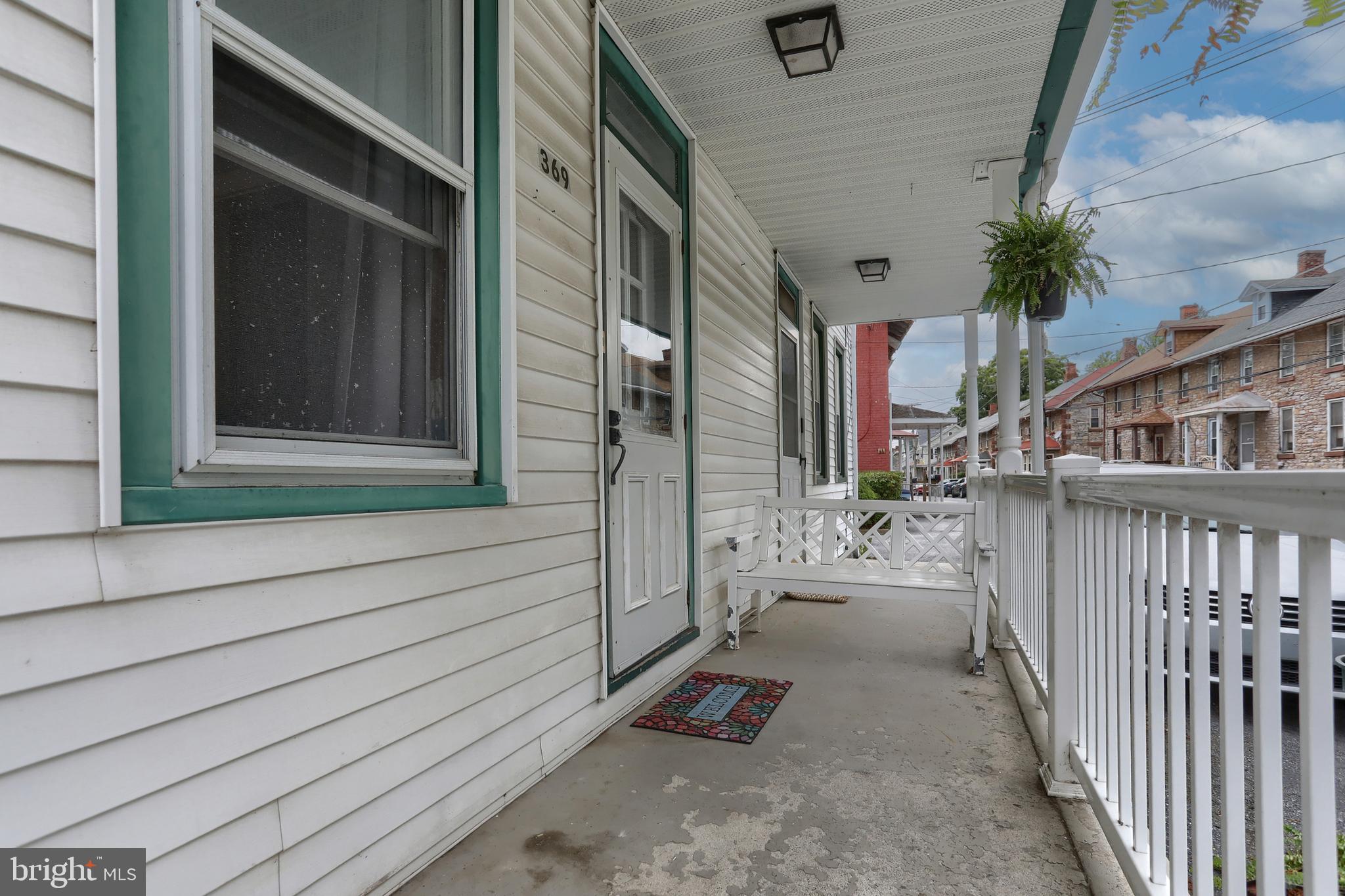369 BOYD STREET