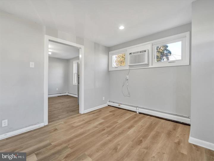 ROSLYN - Residential