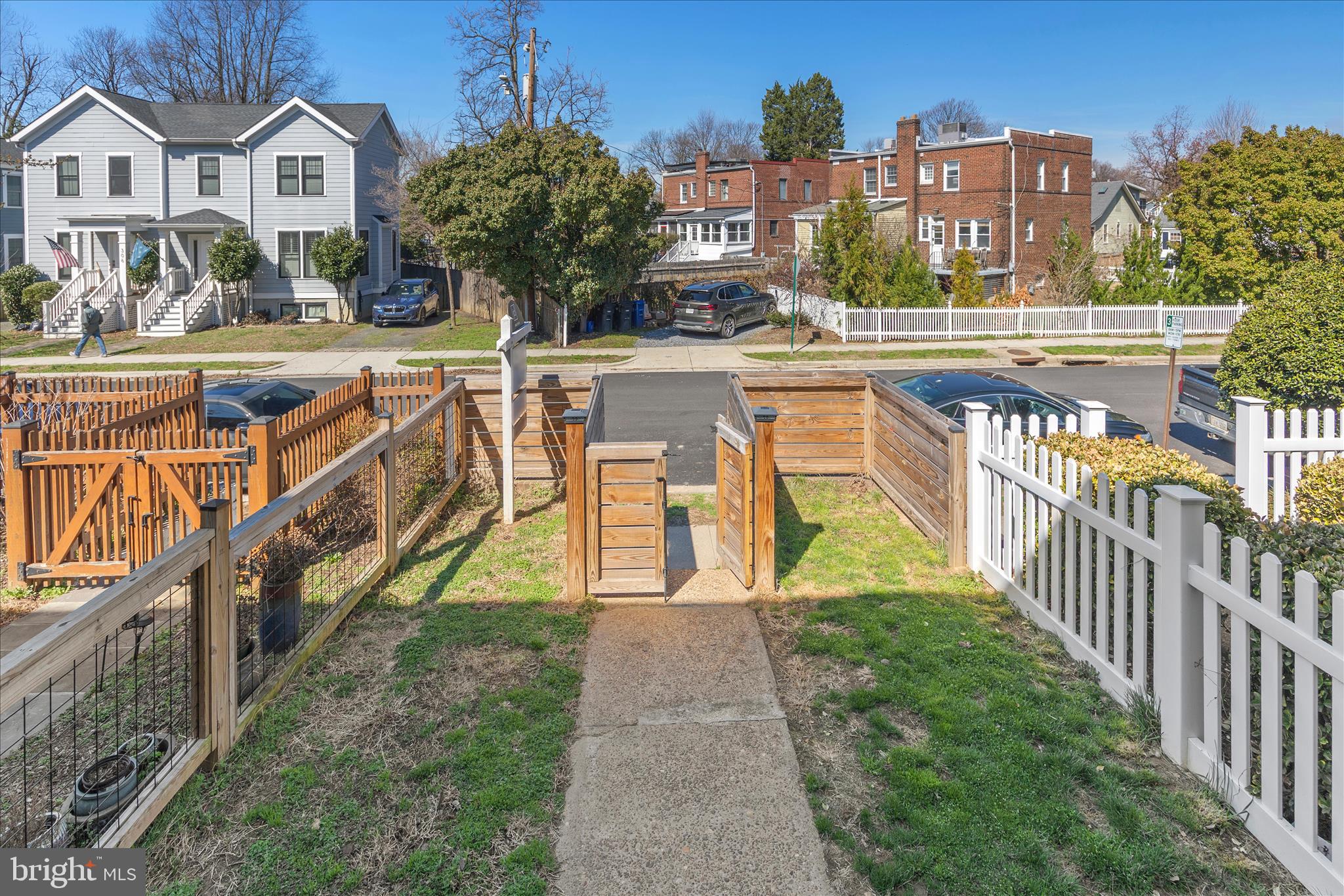 317 MOUNT VERNON AVENUE