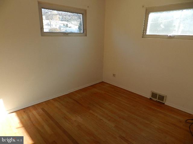 WOODLAND VIEW - Residential