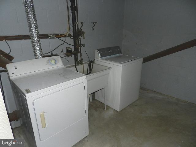 WOODLAND VIEW - Residential