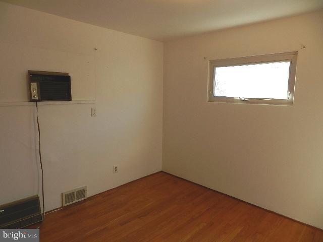 WOODLAND VIEW - Residential