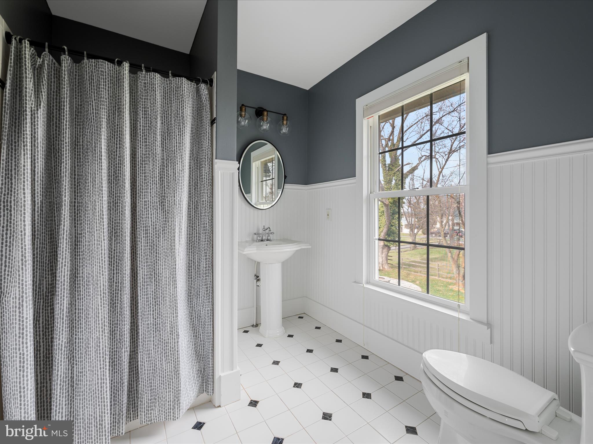 MIDDLETOWN - Residential Lease