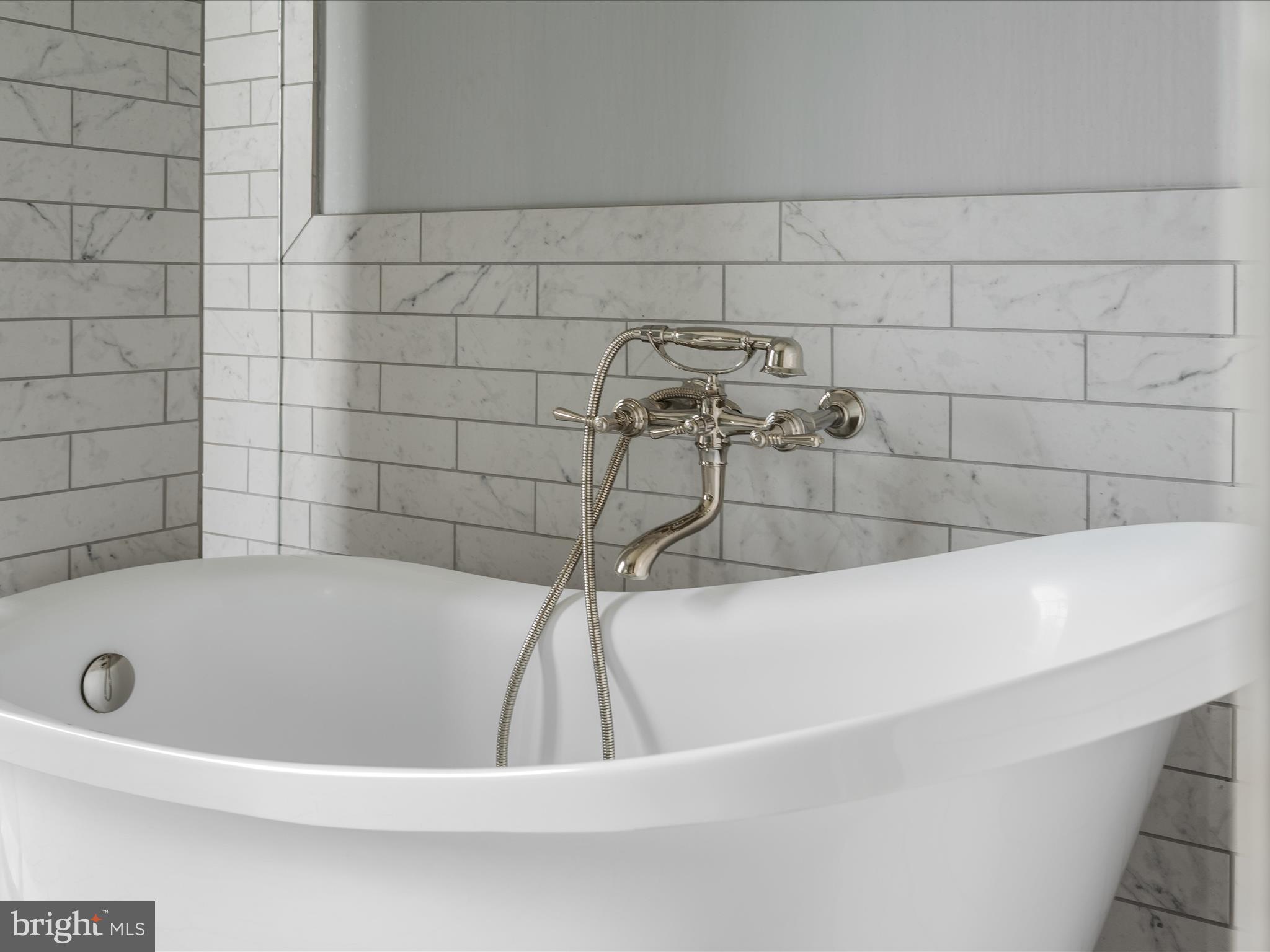 MIDDLETOWN - Residential Lease