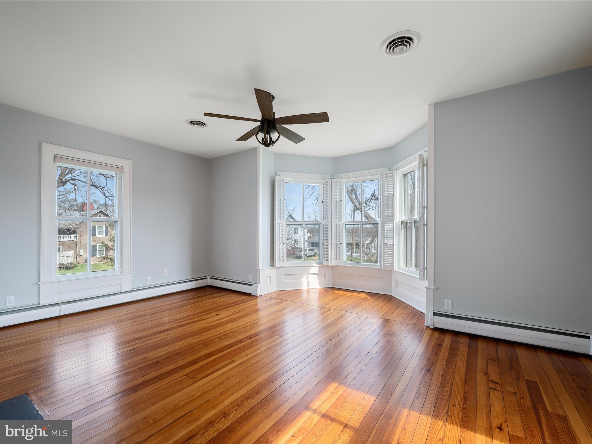 MIDDLETOWN - Residential Lease