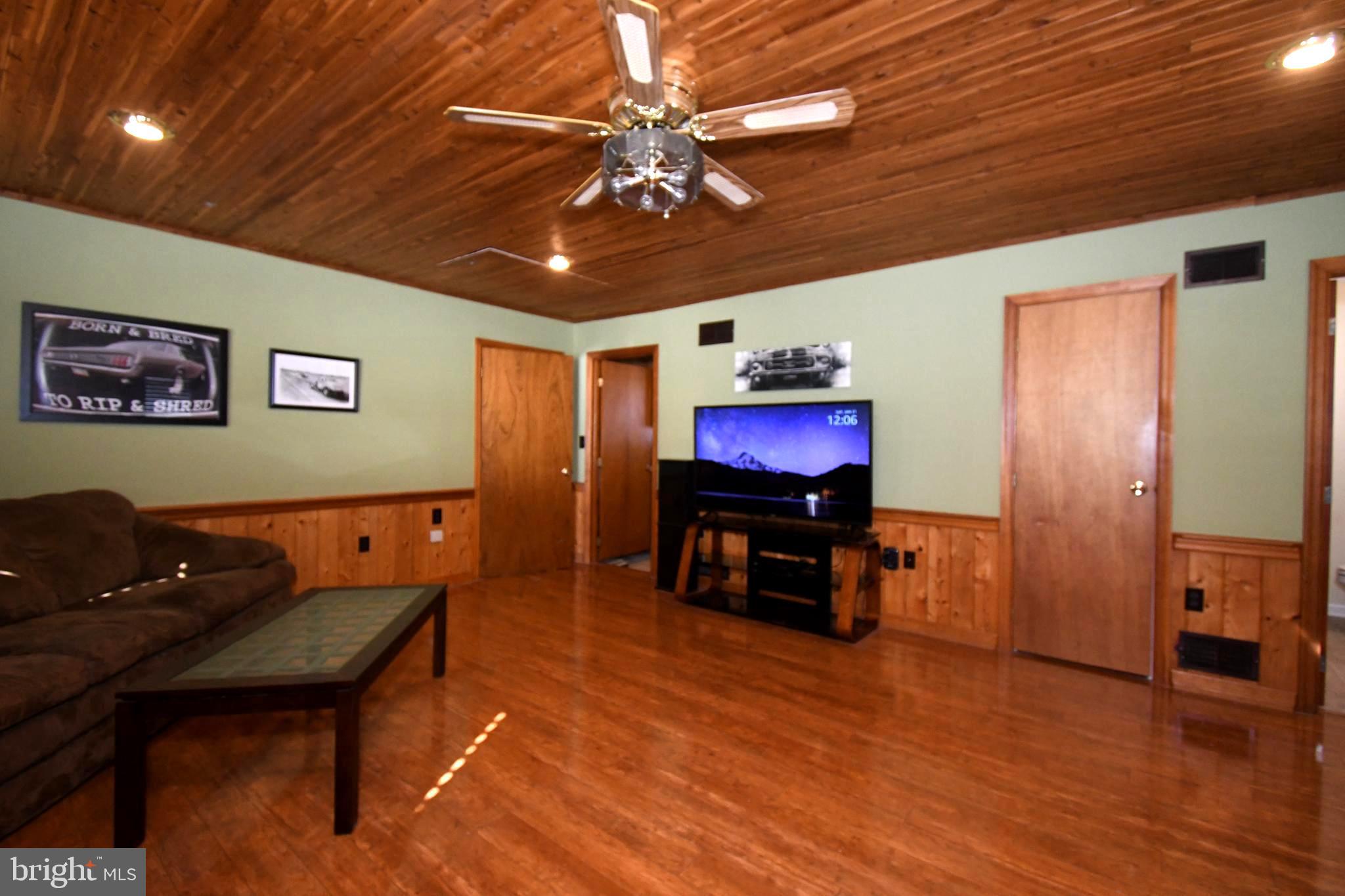 MANSION HEIGHTS - Residential