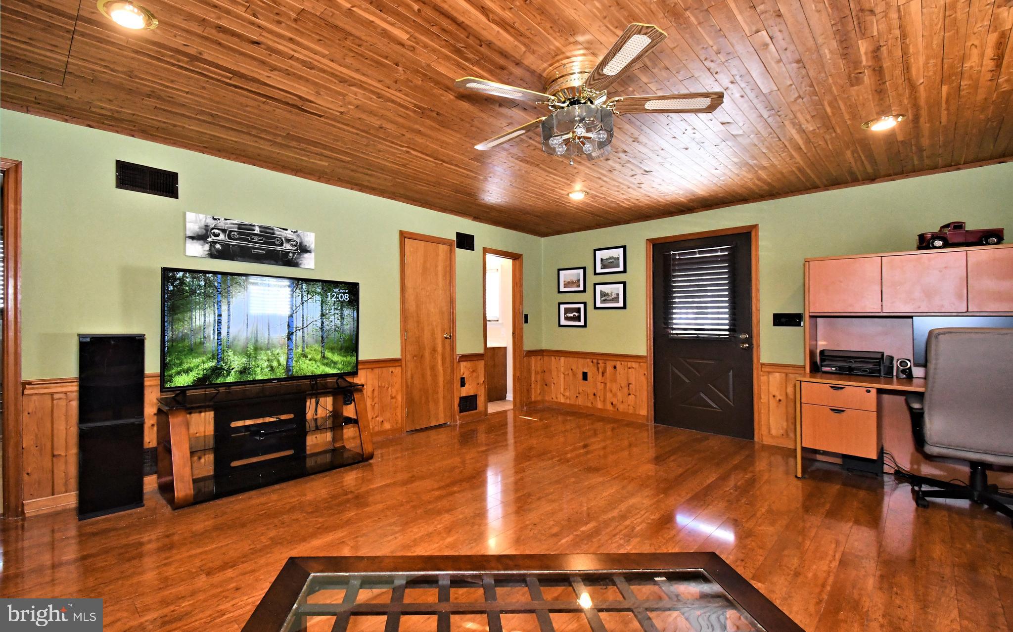 MANSION HEIGHTS - Residential