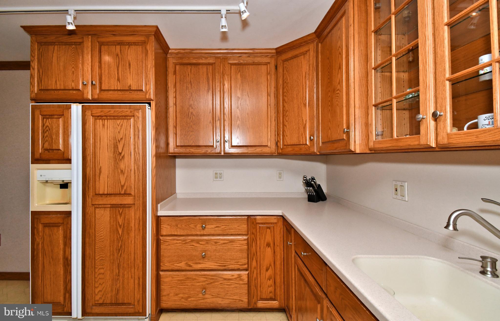 MANSION HEIGHTS - Residential