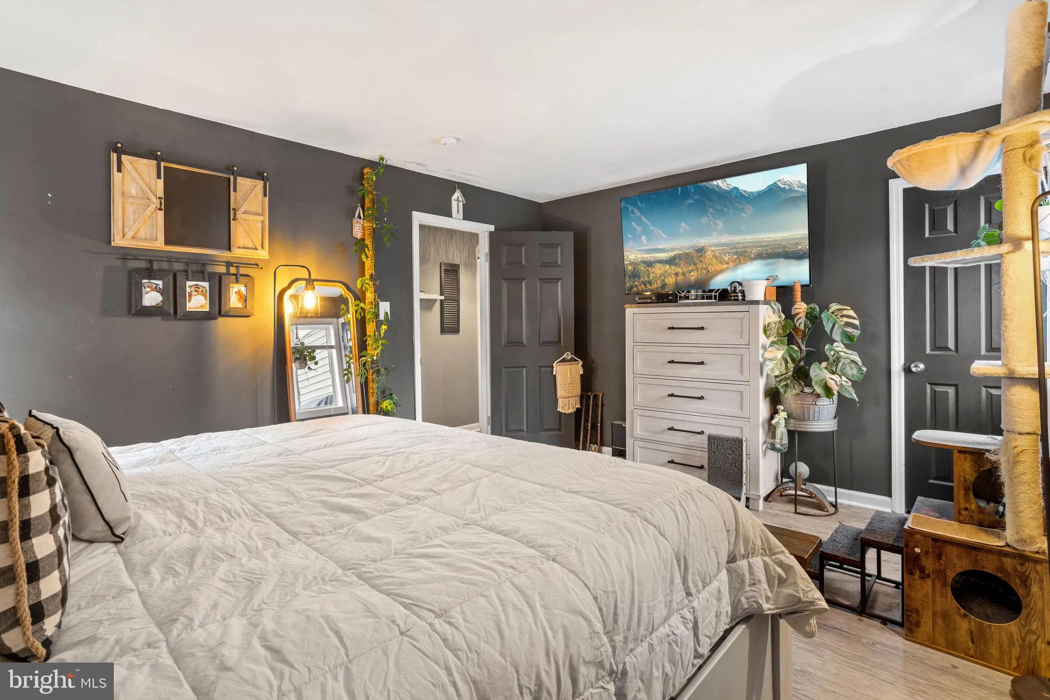 Sicklerville, New Jersey 08081, United States, 3 Bedrooms Bedrooms, ,1 BathroomBathrooms,Residential,Contingent,29640