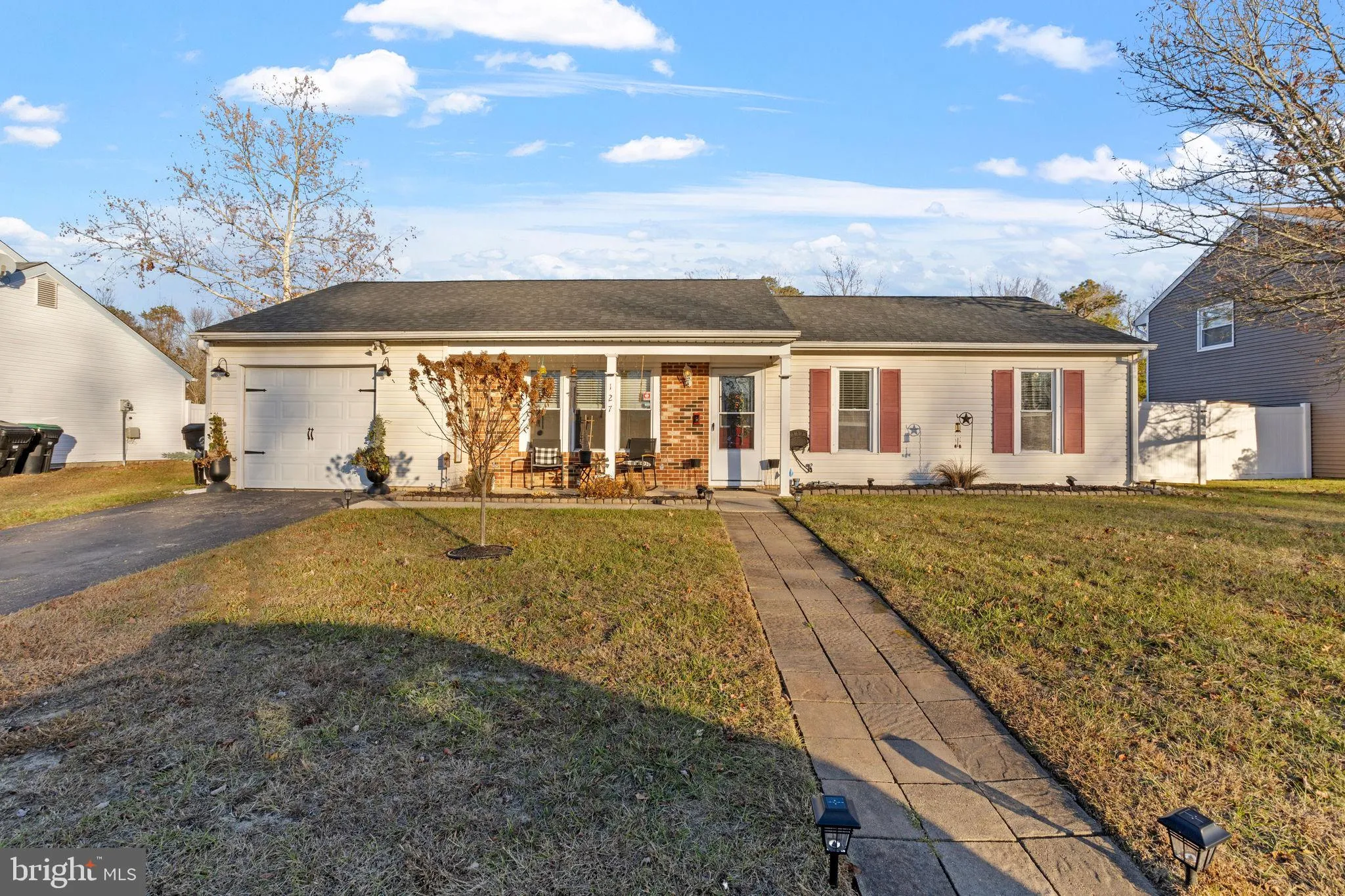 Sicklerville, New Jersey 08081, United States, 3 Bedrooms Bedrooms, ,1 BathroomBathrooms,Residential,Contingent,29640