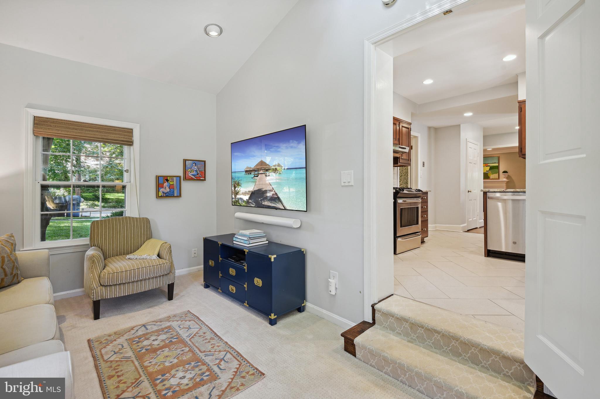 CHEVY CHASE - Residential