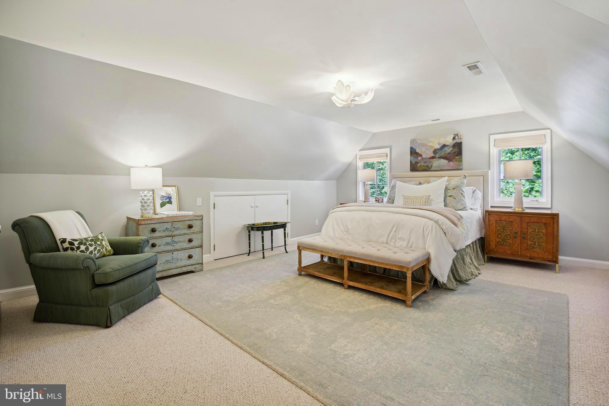 CHEVY CHASE - Residential