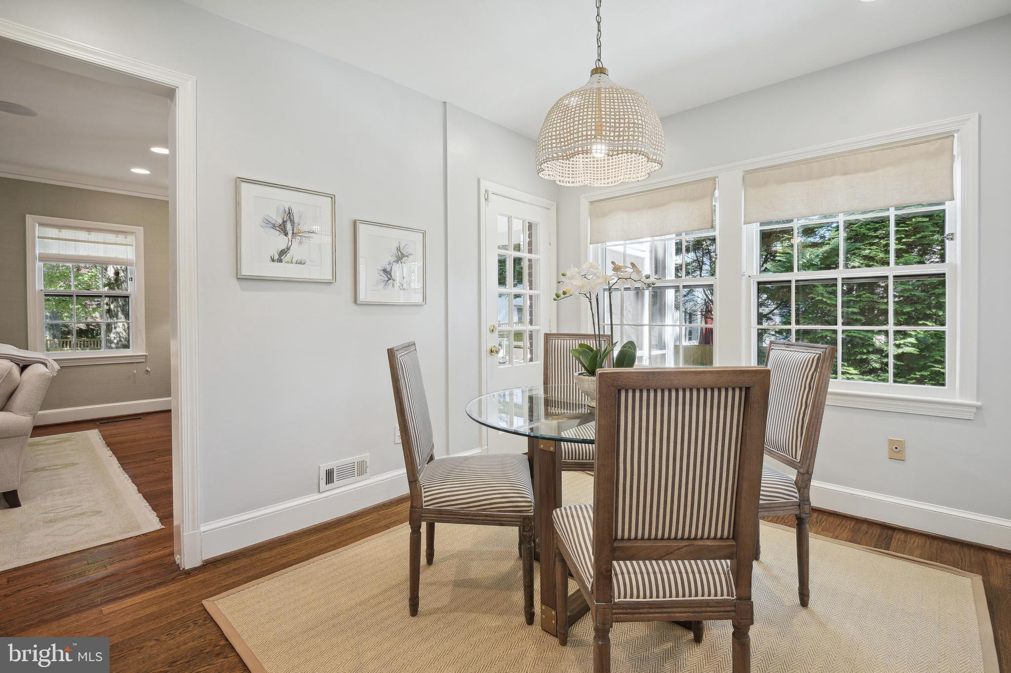 CHEVY CHASE - Residential