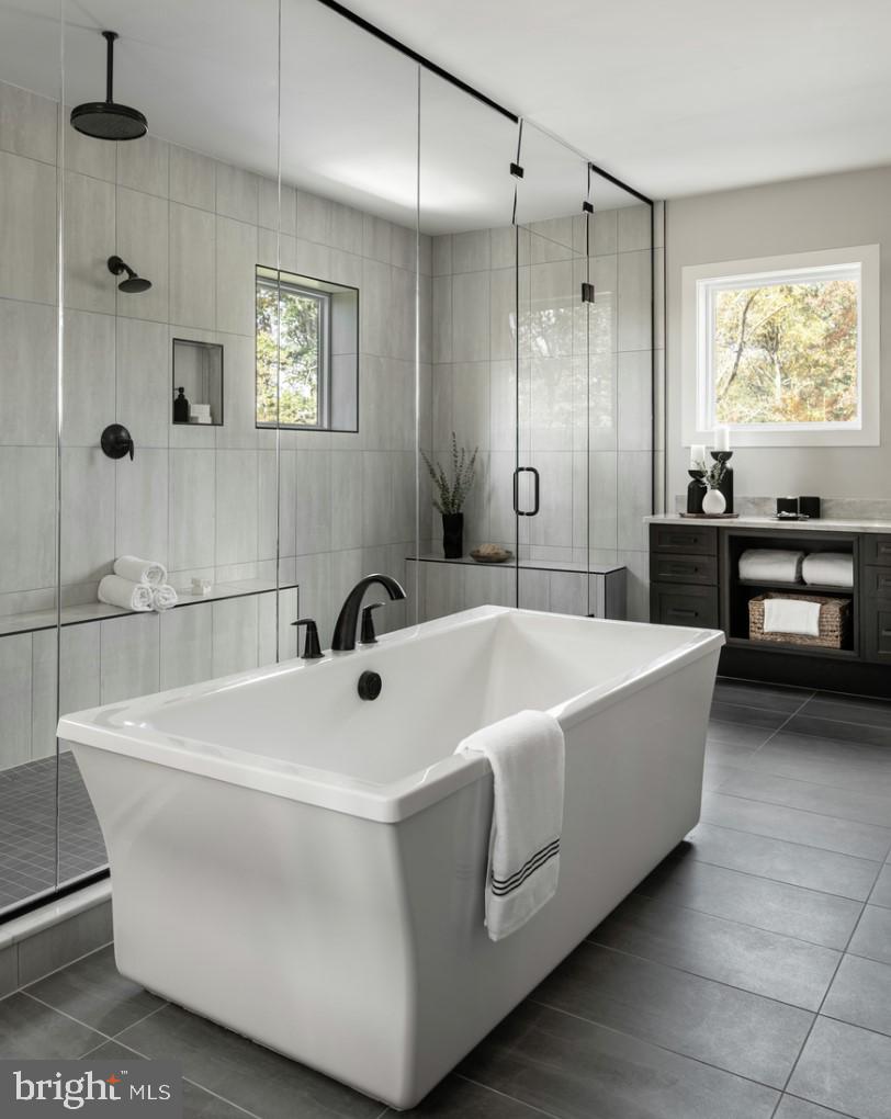 PARKSIDE VILLAGE - Residential