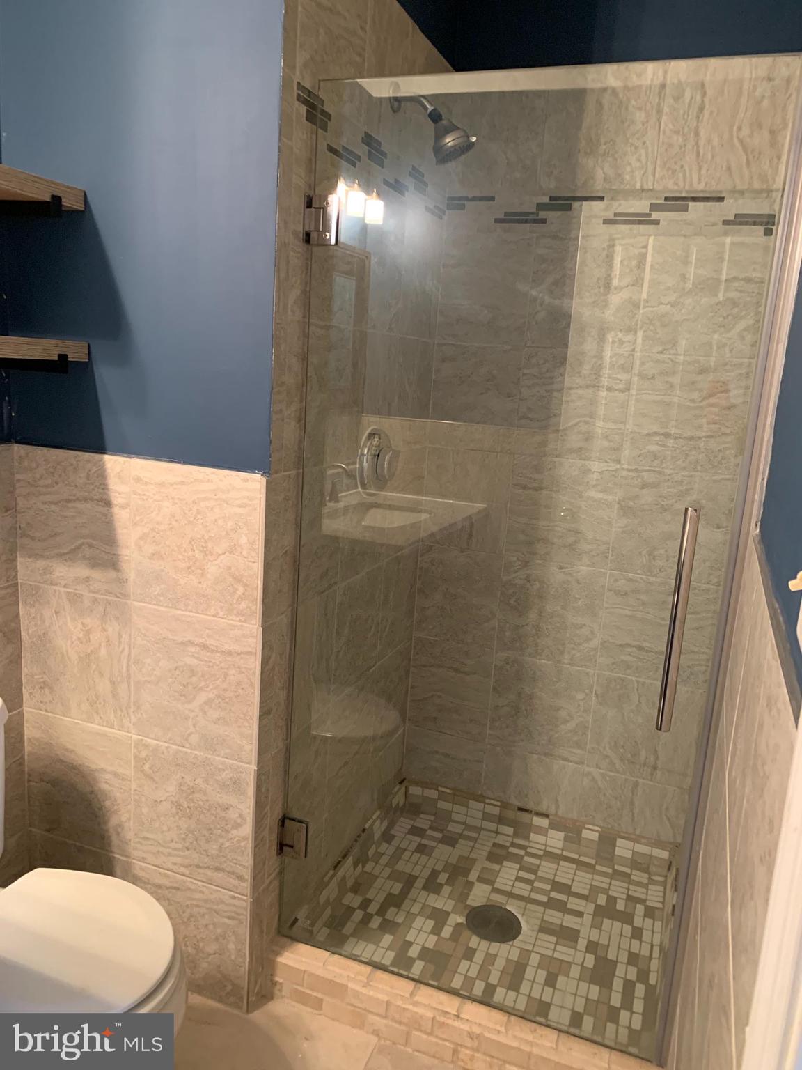 MCNAIR FARMS - Residential Lease