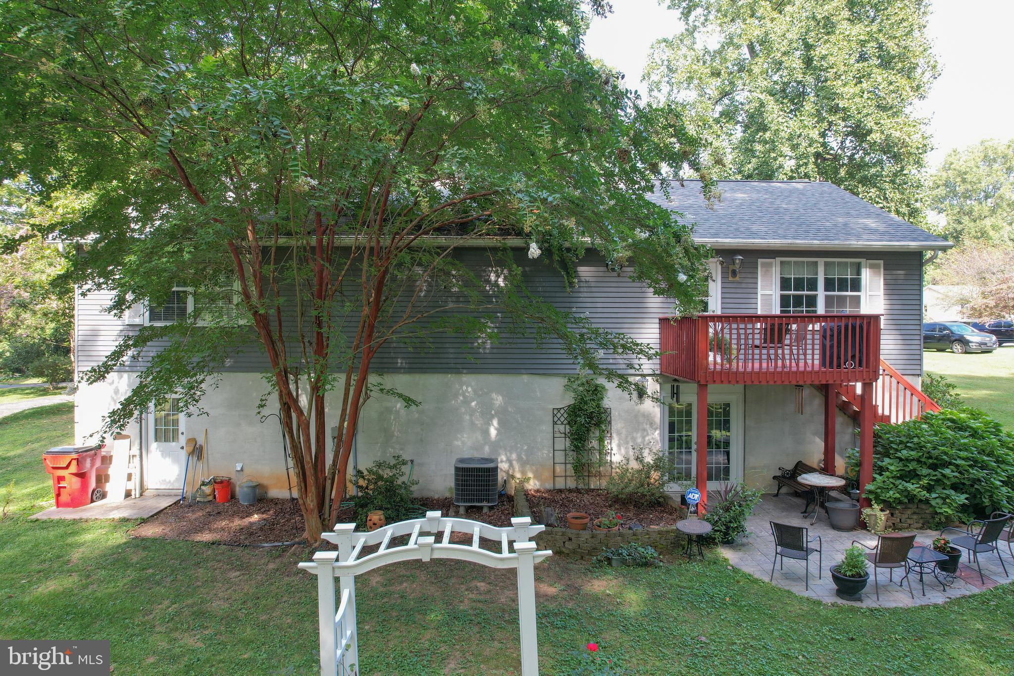 TUSCAWILLA HILLS - Residential