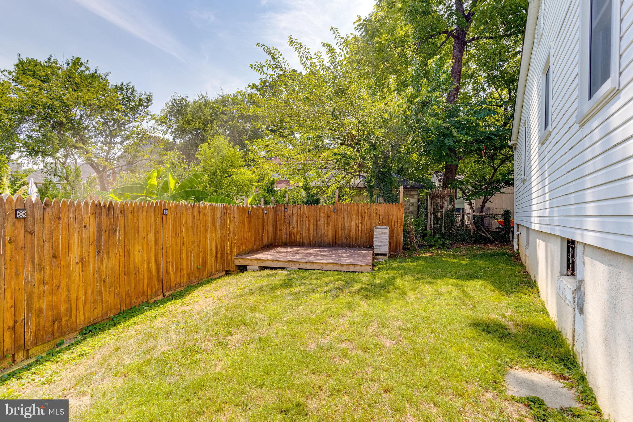 IDLEWYLDE - Residential Lease