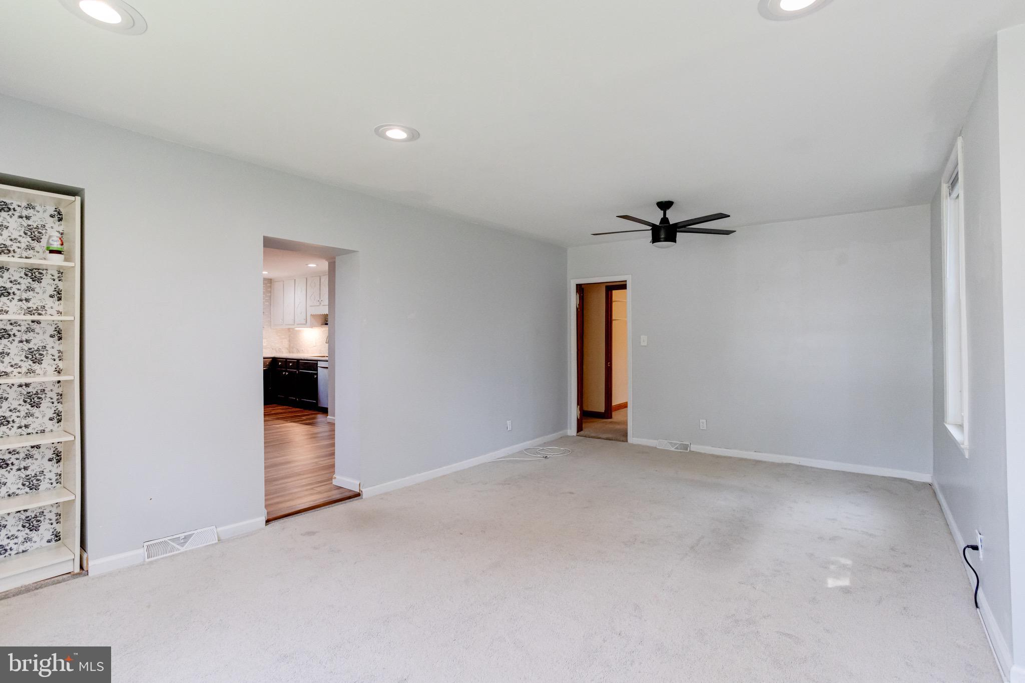 IDLEWYLDE - Residential Lease