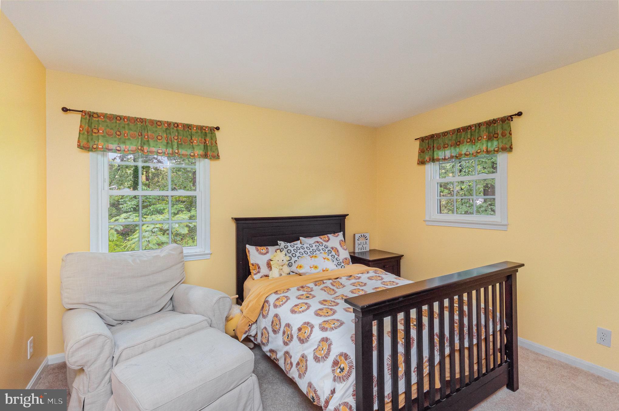 MOUNT VERNON MANOR - Residential