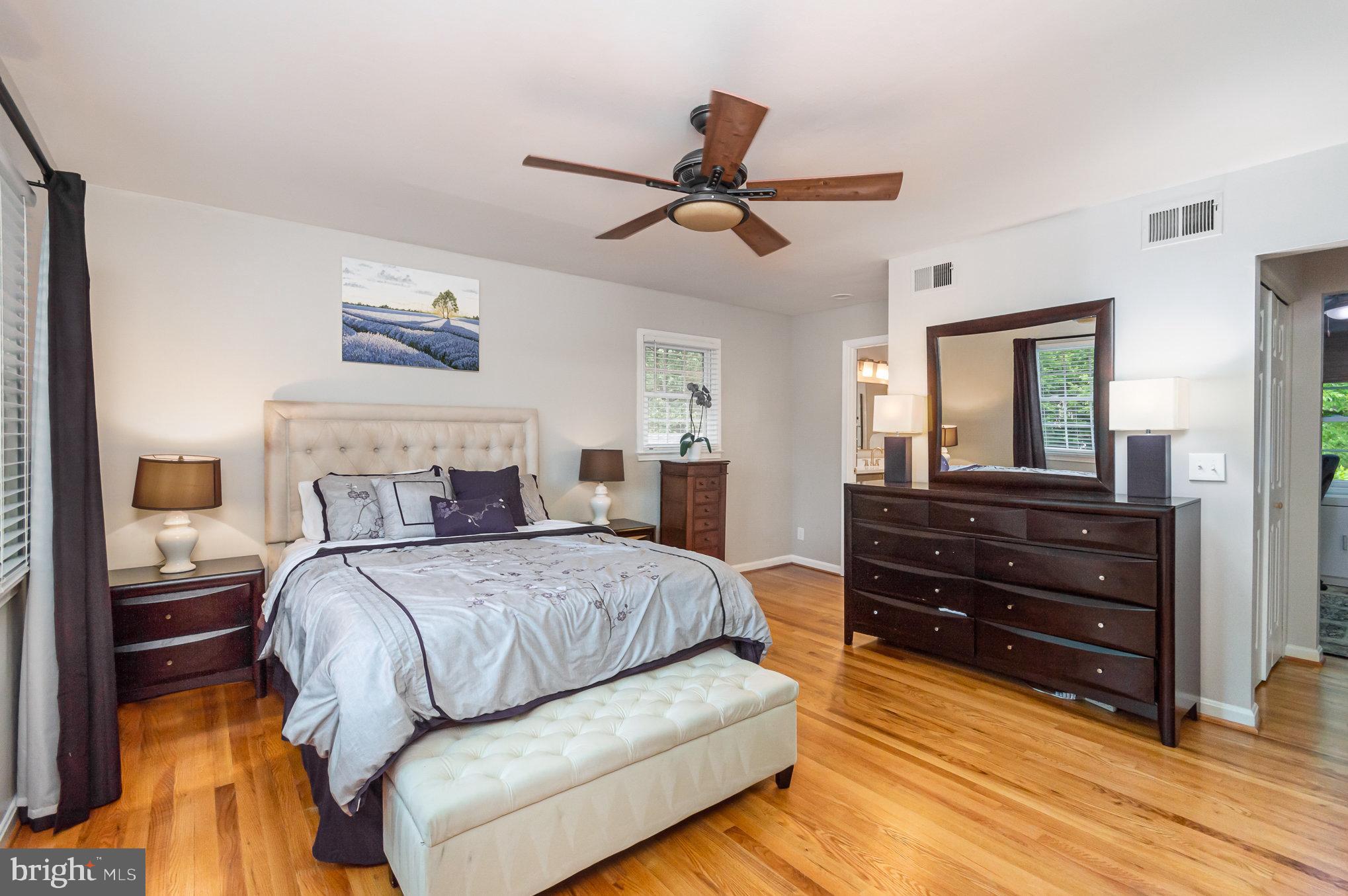 MOUNT VERNON MANOR - Residential