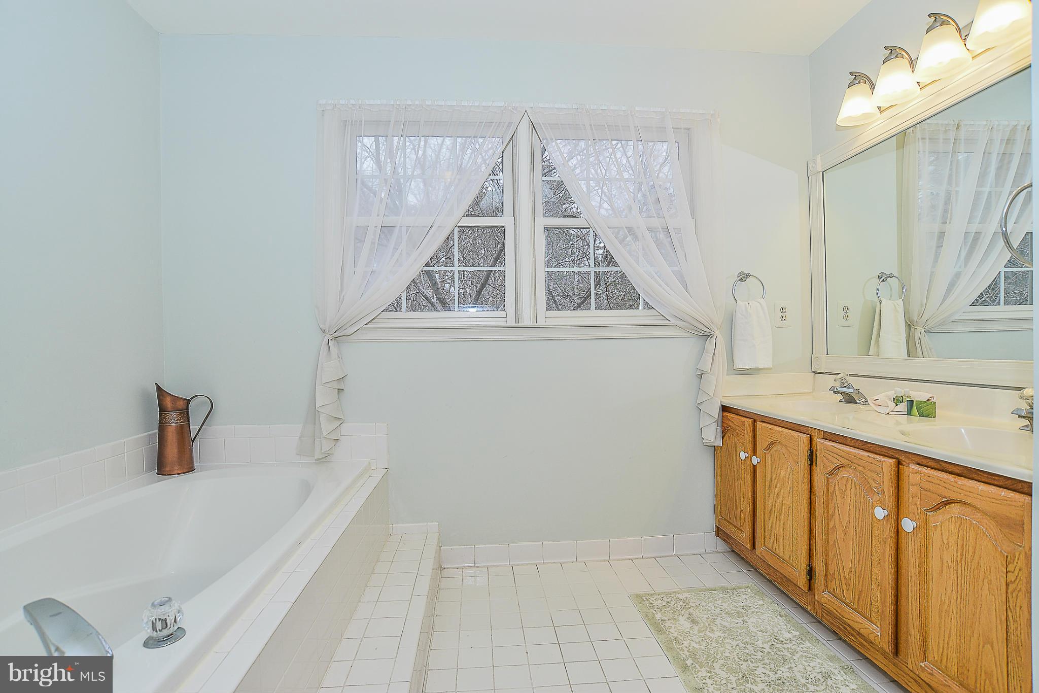 PLEASANT HILL - Residential