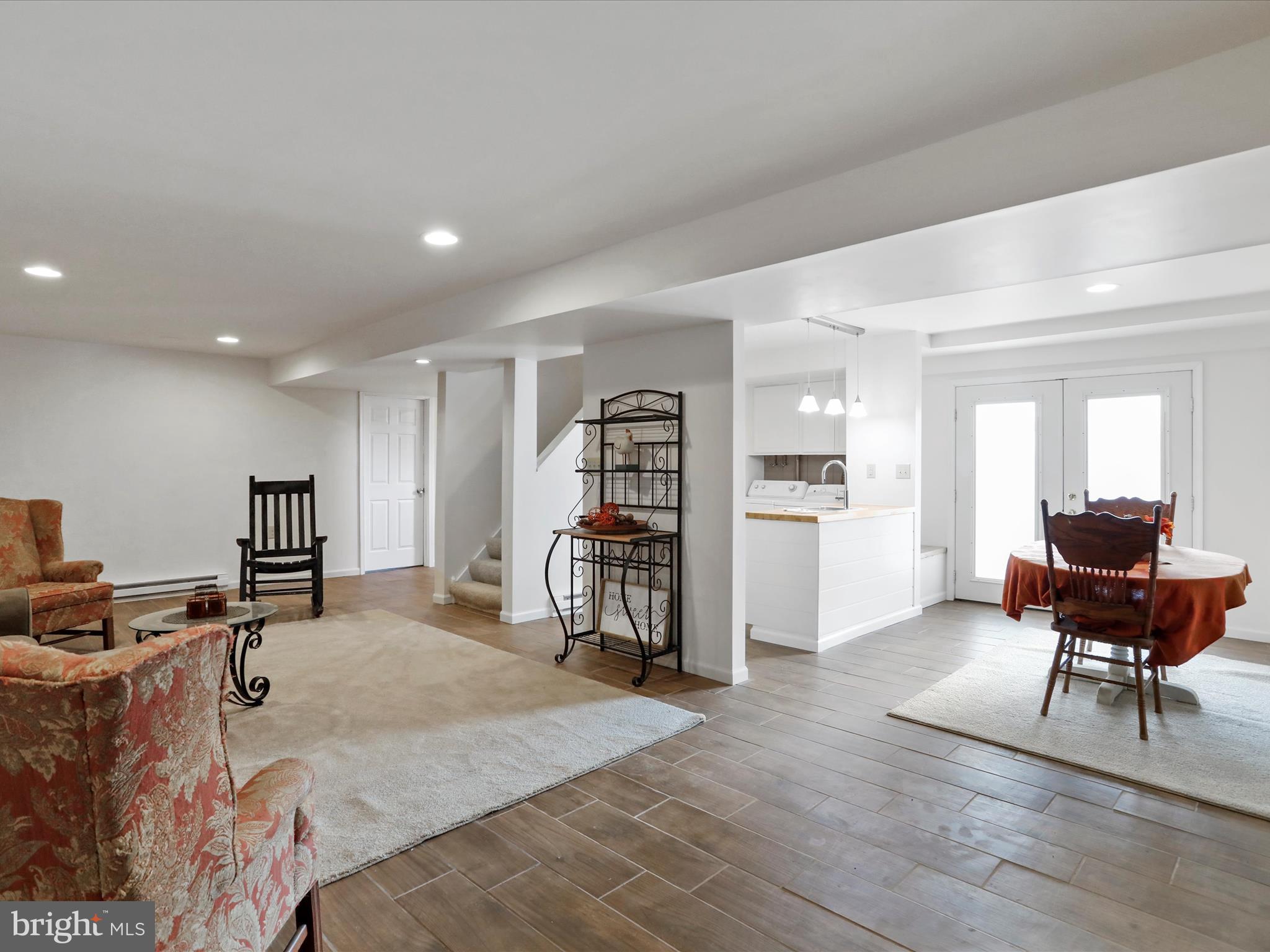 SUNRISE HEIGHTS - Residential