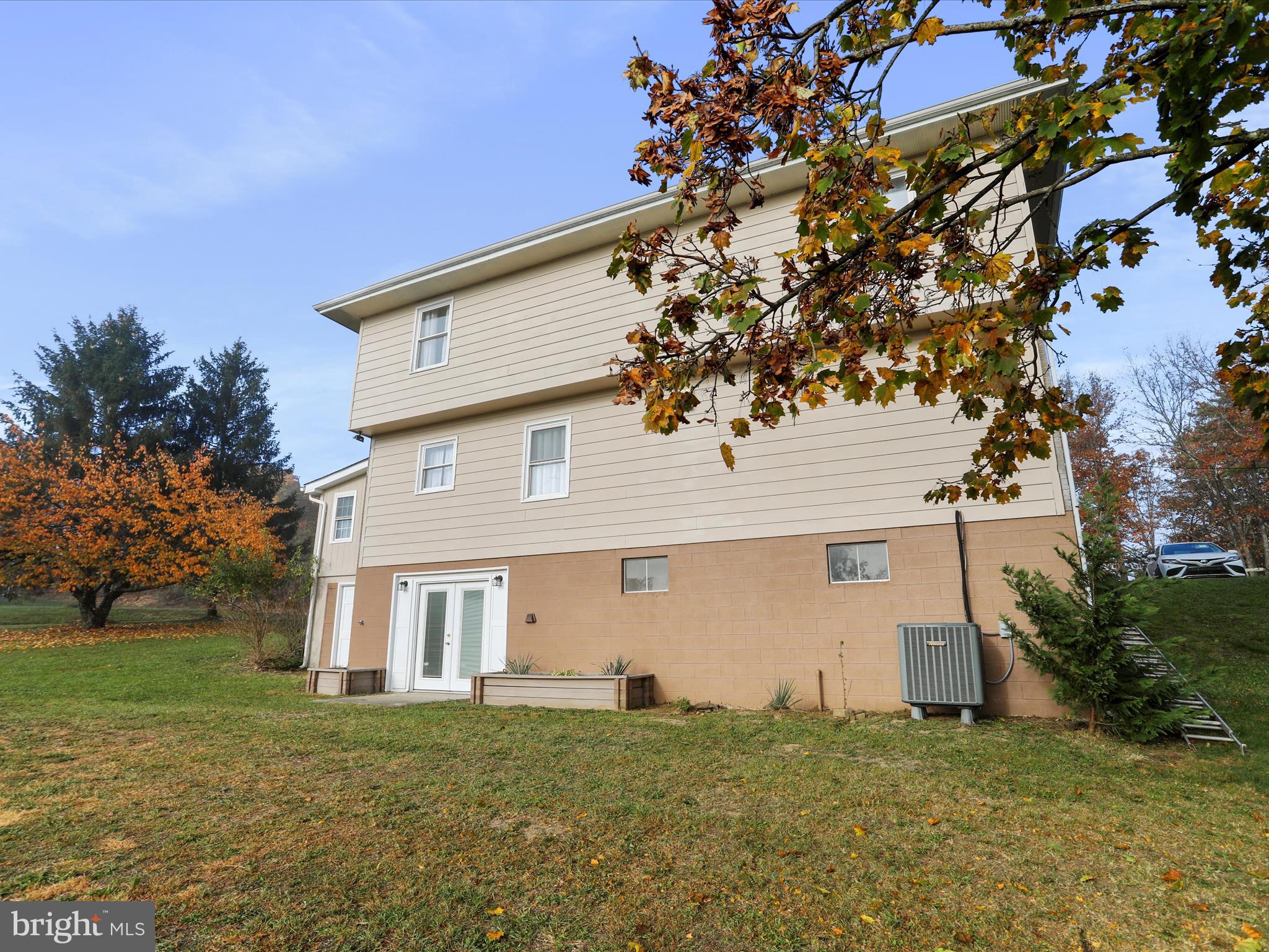 SUNRISE HEIGHTS - Residential