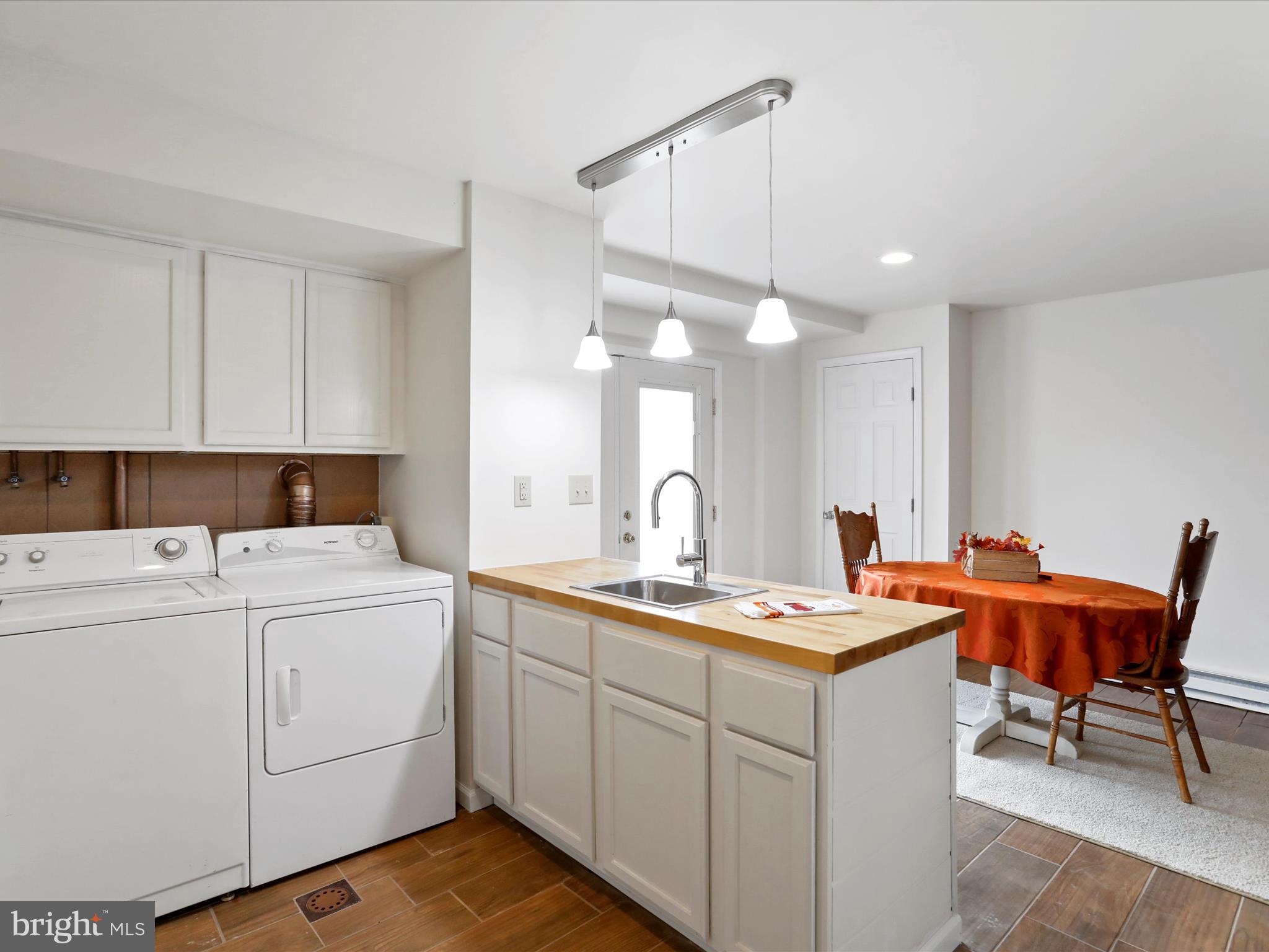 SUNRISE HEIGHTS - Residential