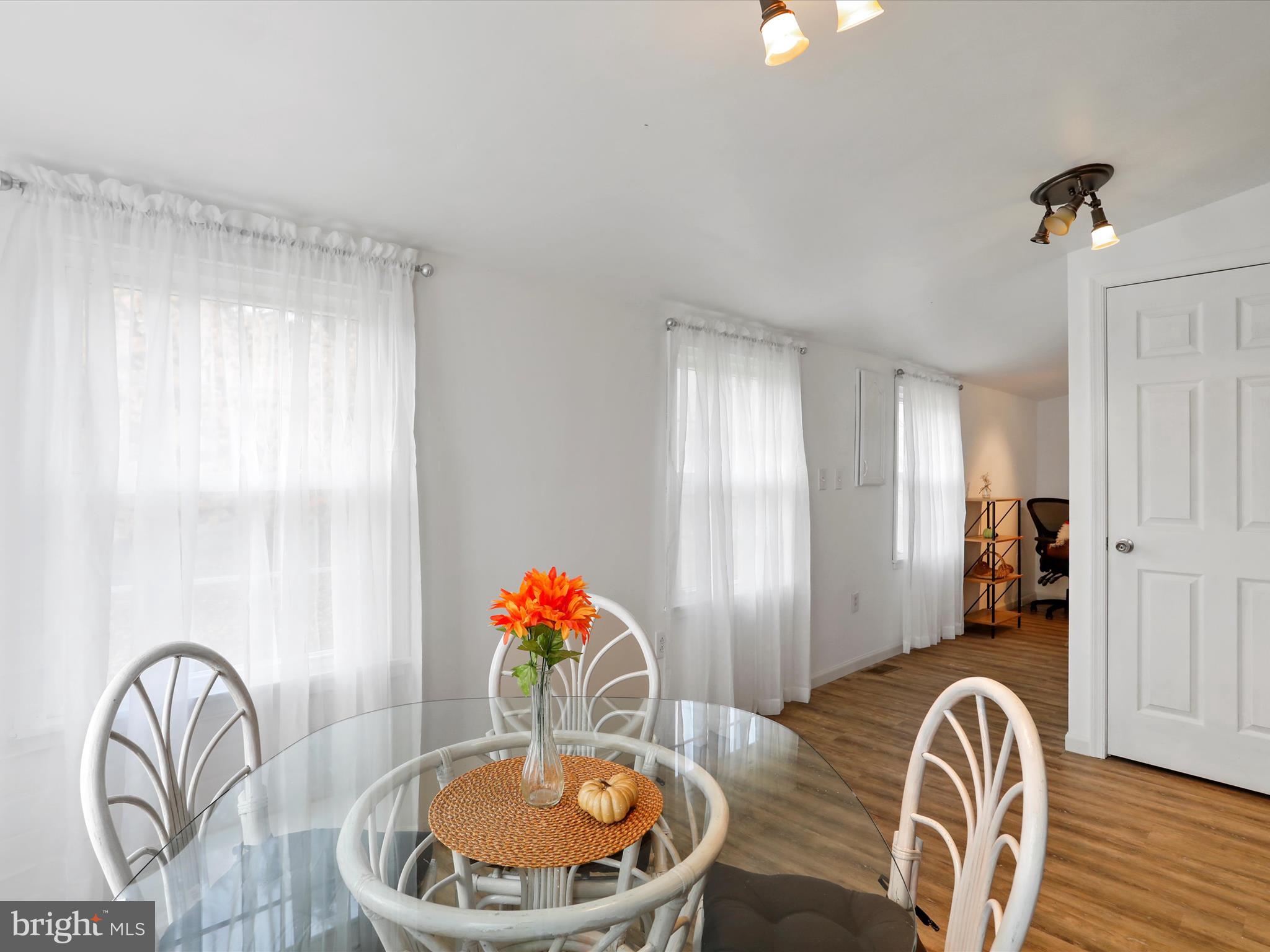 SUNRISE HEIGHTS - Residential