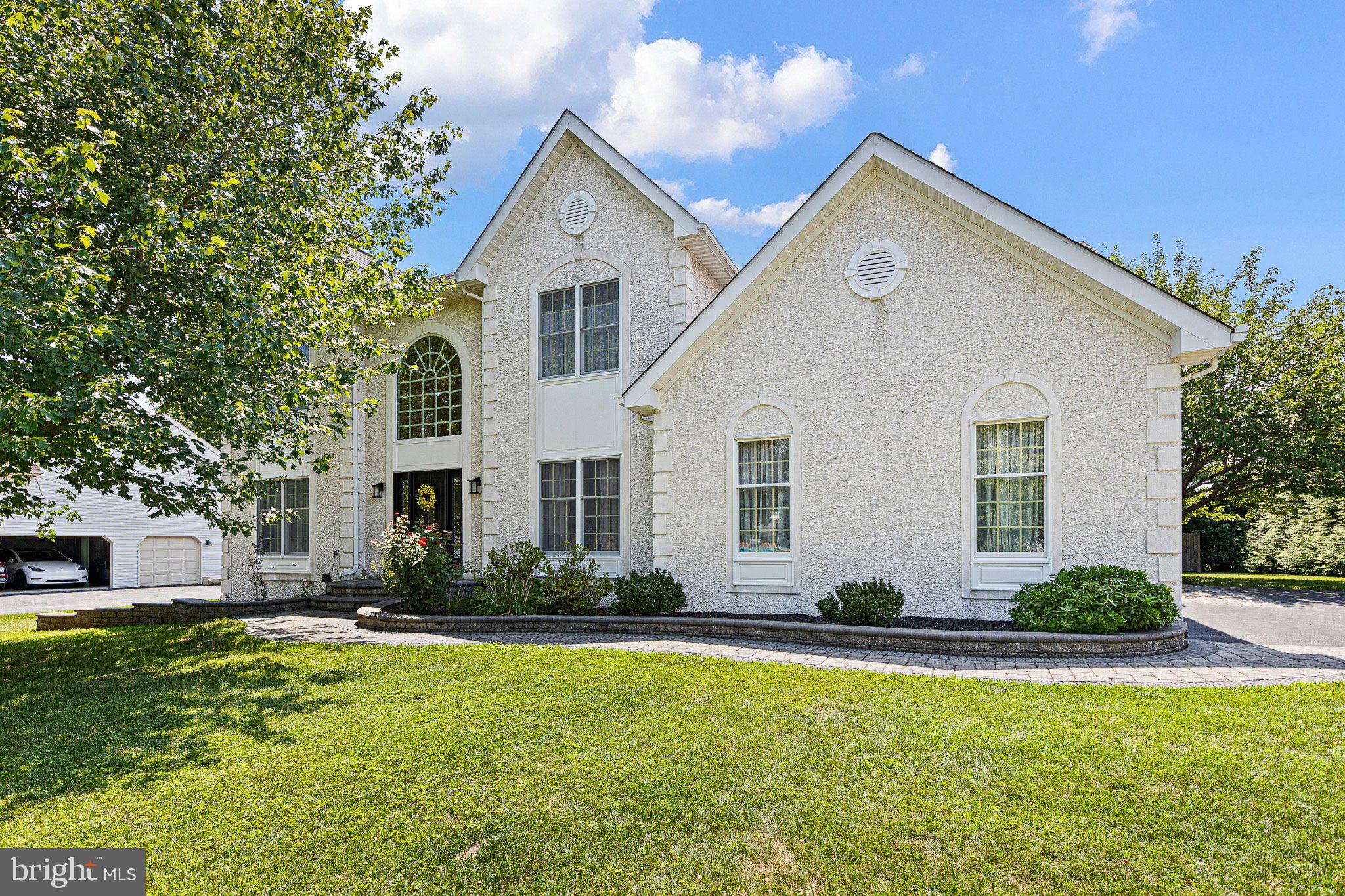 317 AMOROSO WAY
