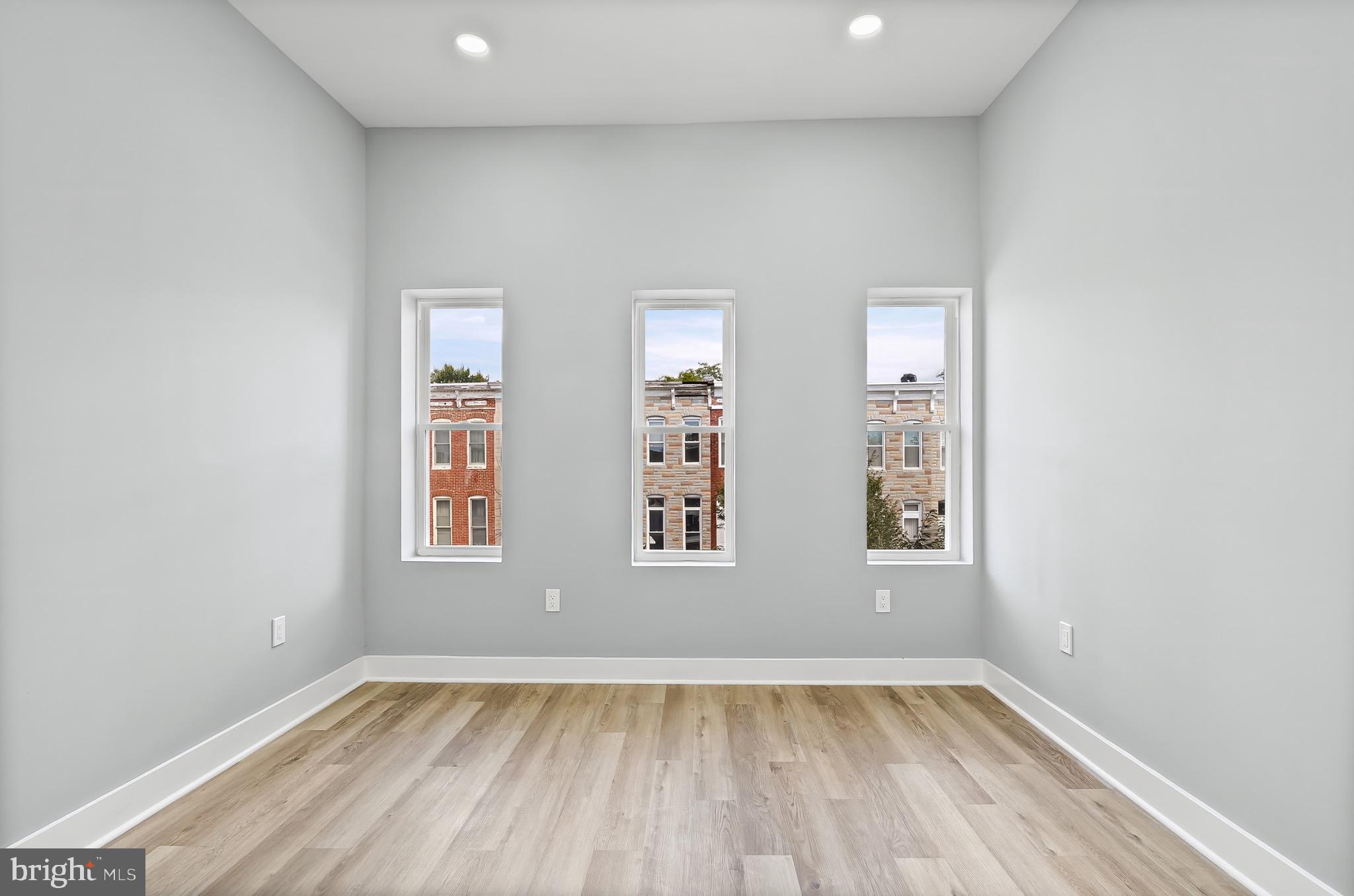 BROADWAY EAST - Residential Lease