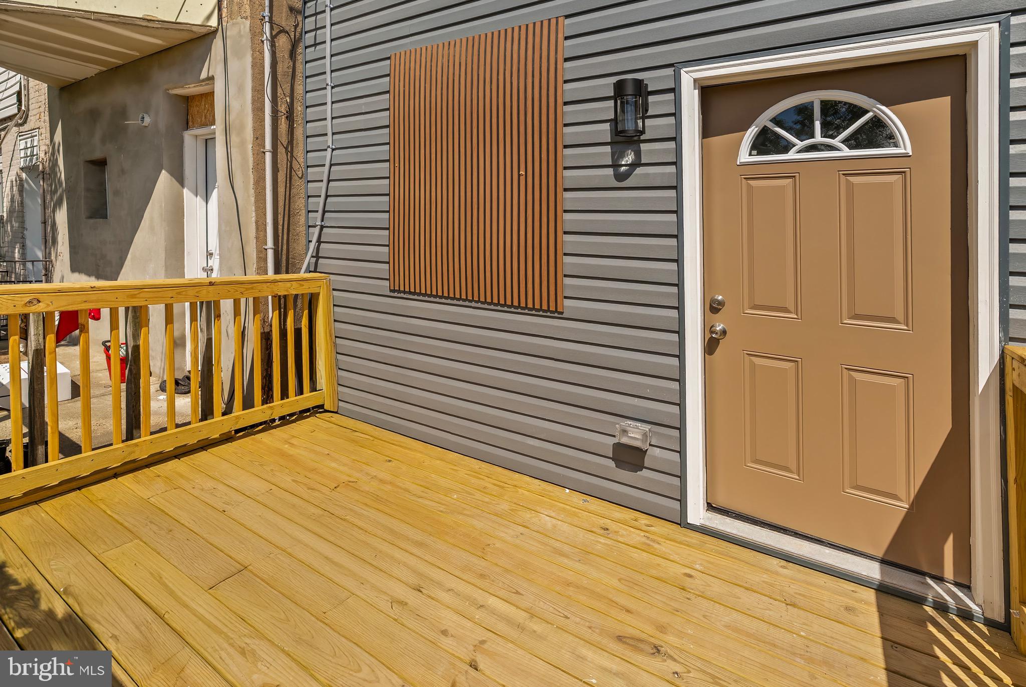 BROADWAY EAST - Residential Lease